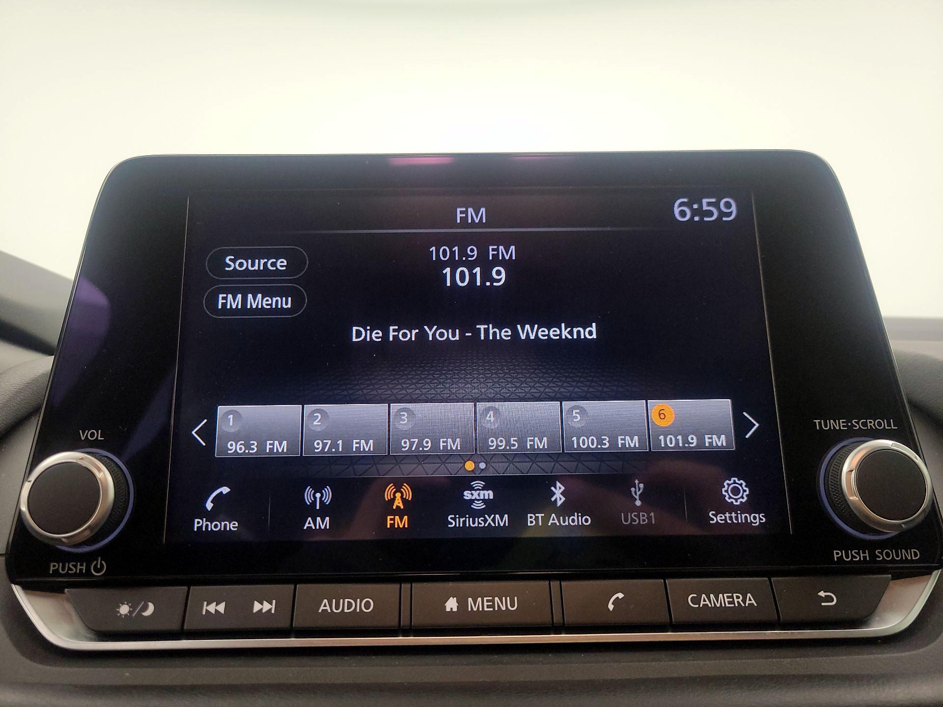 Thumbnail: 2025 Nissan Rogue - 15