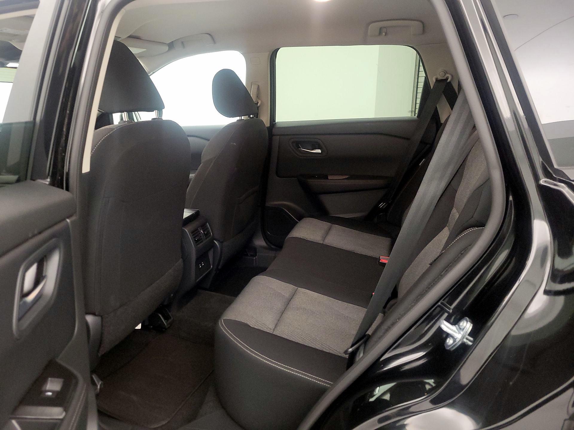 Thumbnail: 2025 Nissan Rogue - 19