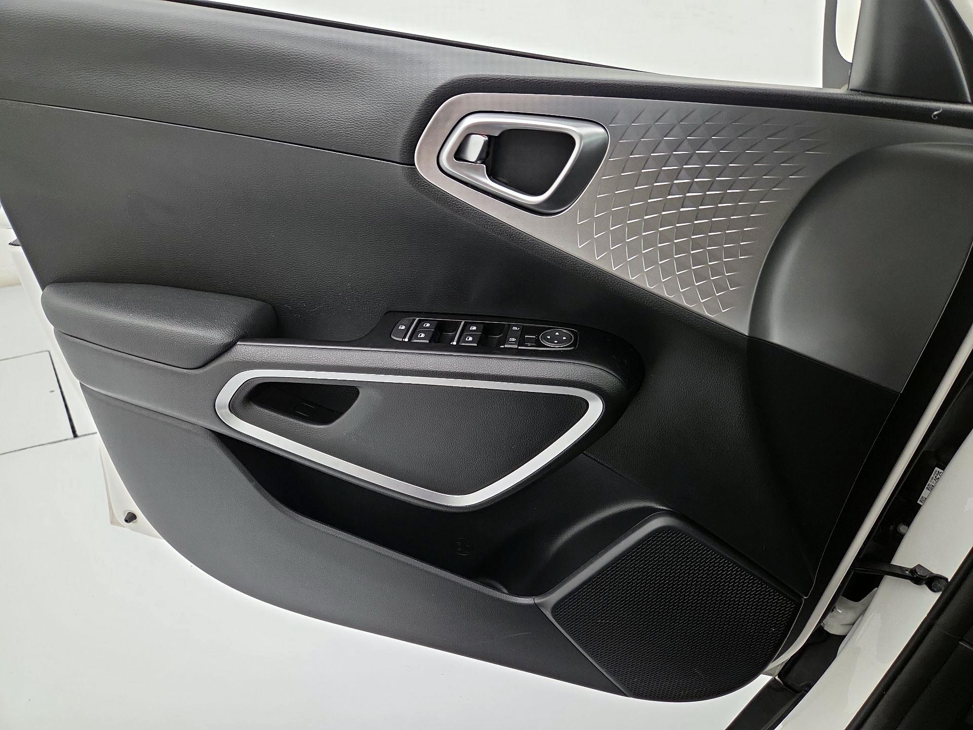 Thumbnail: 2025 Kia Soul - 12