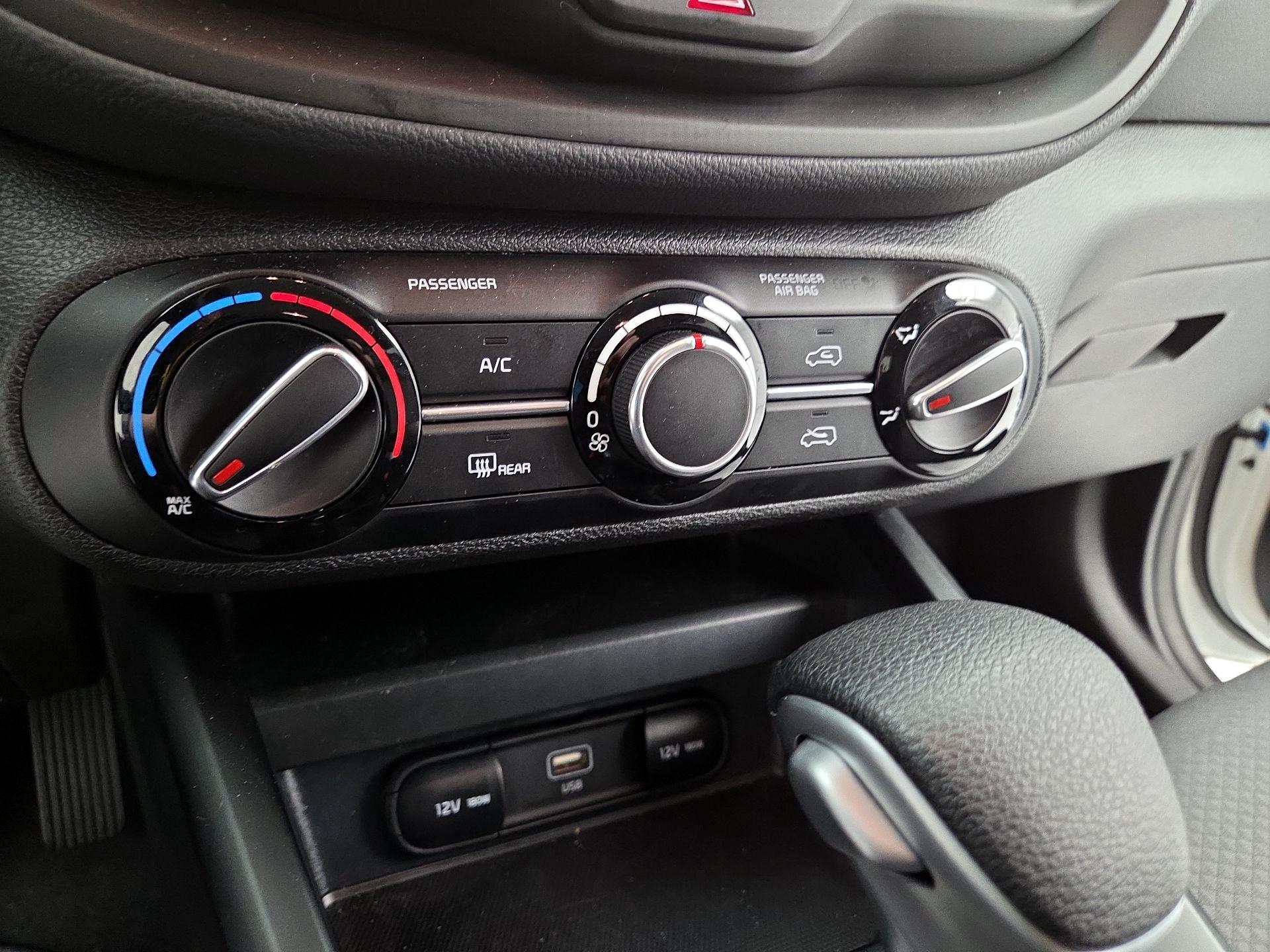 Thumbnail: 2025 Kia Soul - 16