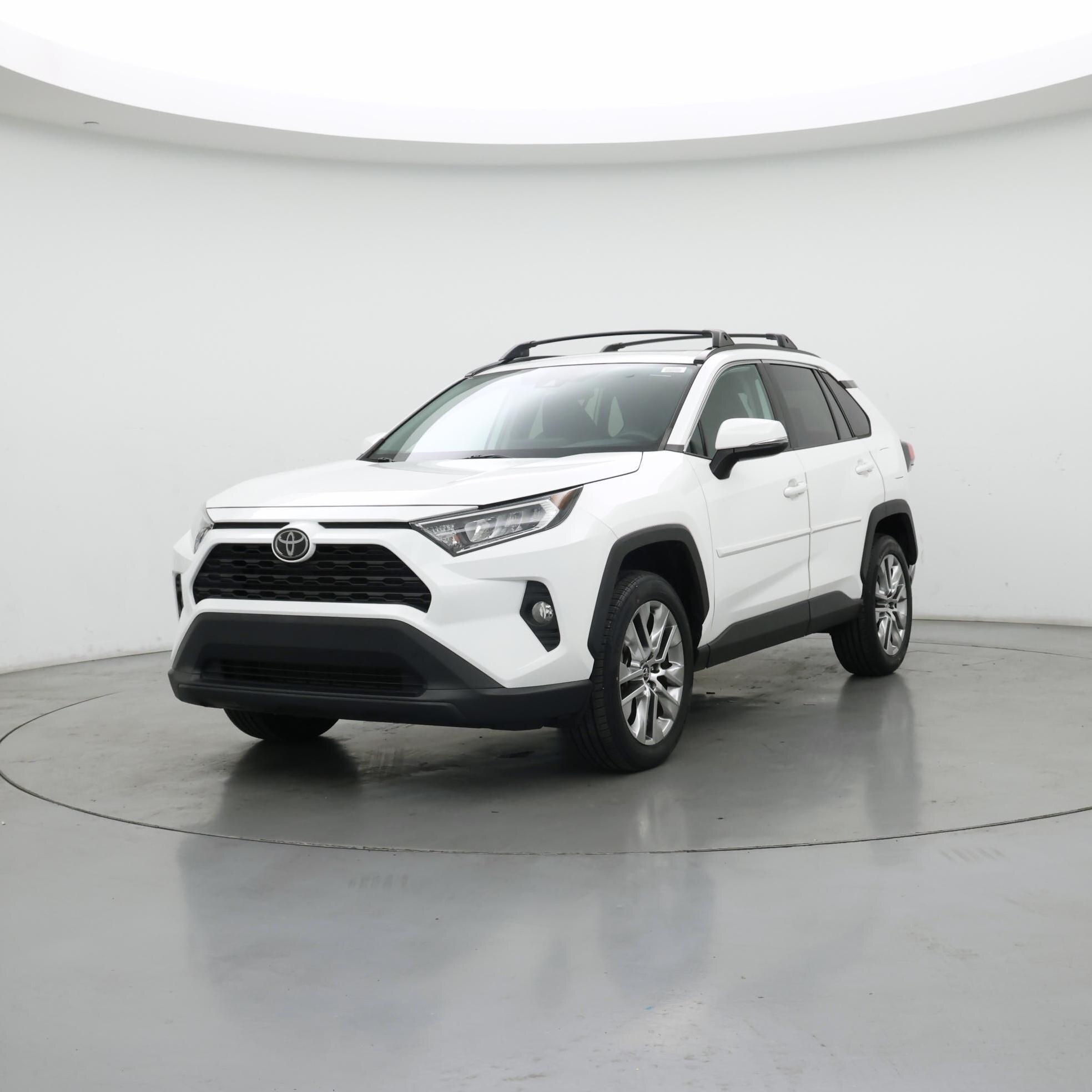 Thumbnail: 2020 Toyota RAV4 - 4