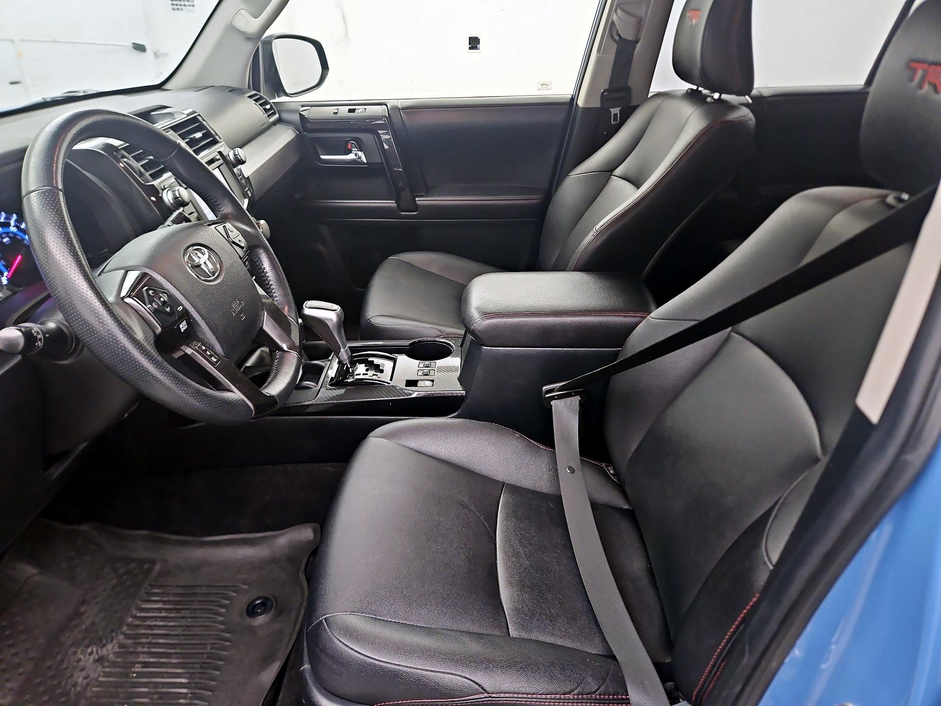 Thumbnail: 2018 Toyota 4Runner - 11