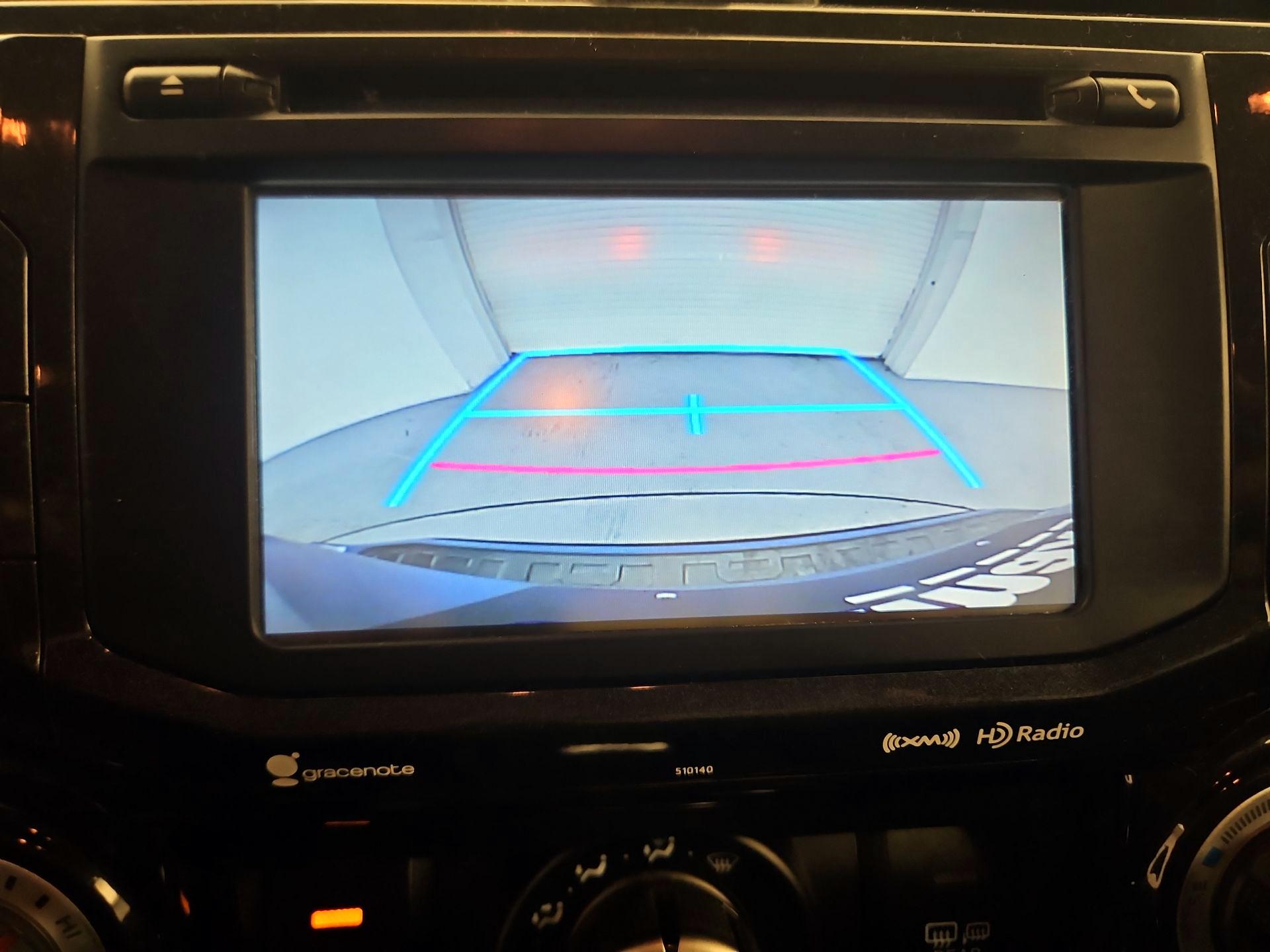 Thumbnail: 2018 Toyota 4Runner - 14