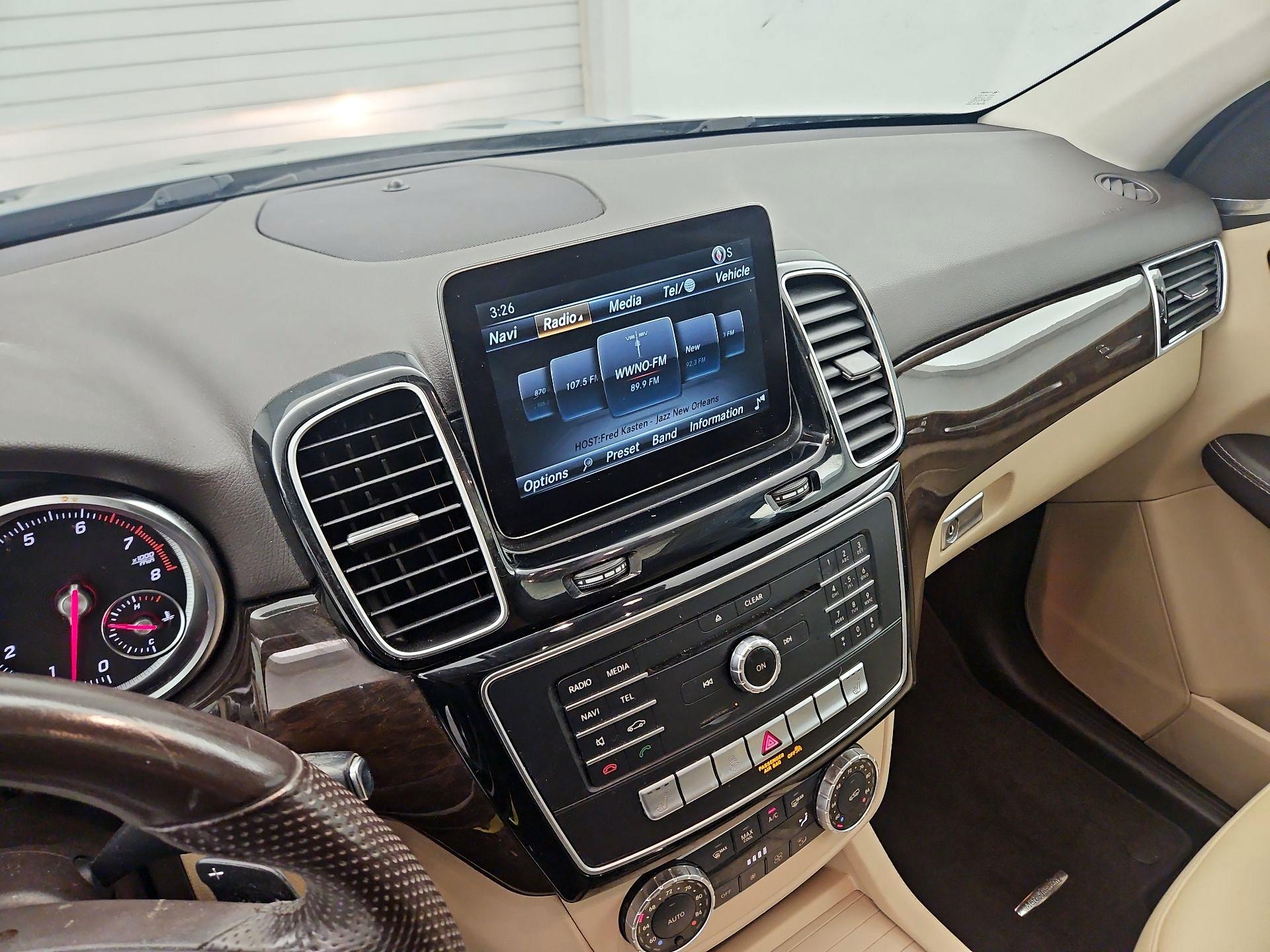 Thumbnail: 2017 Mercedes-Benz GLE - 13