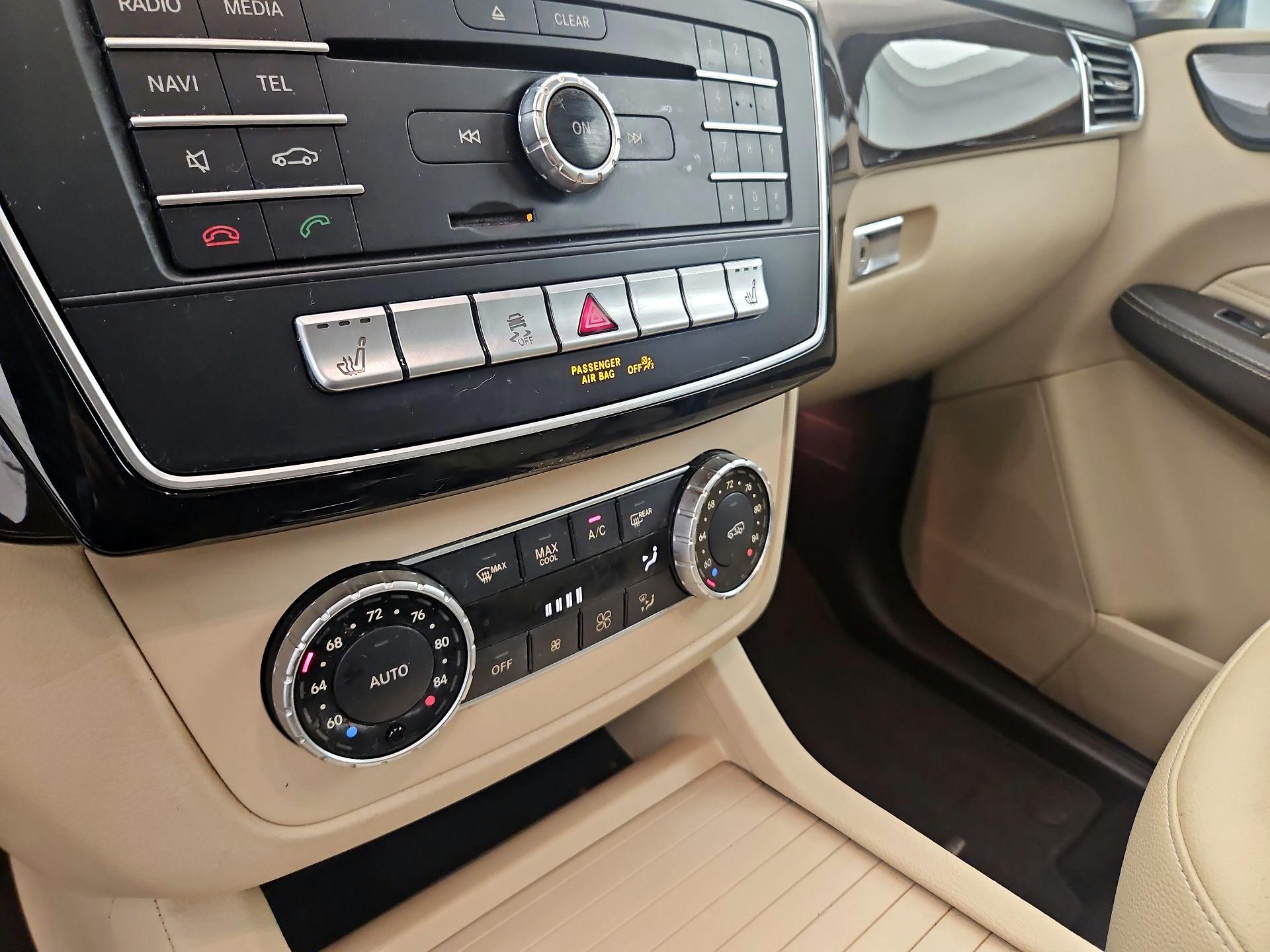 Thumbnail: 2017 Mercedes-Benz GLE - 14