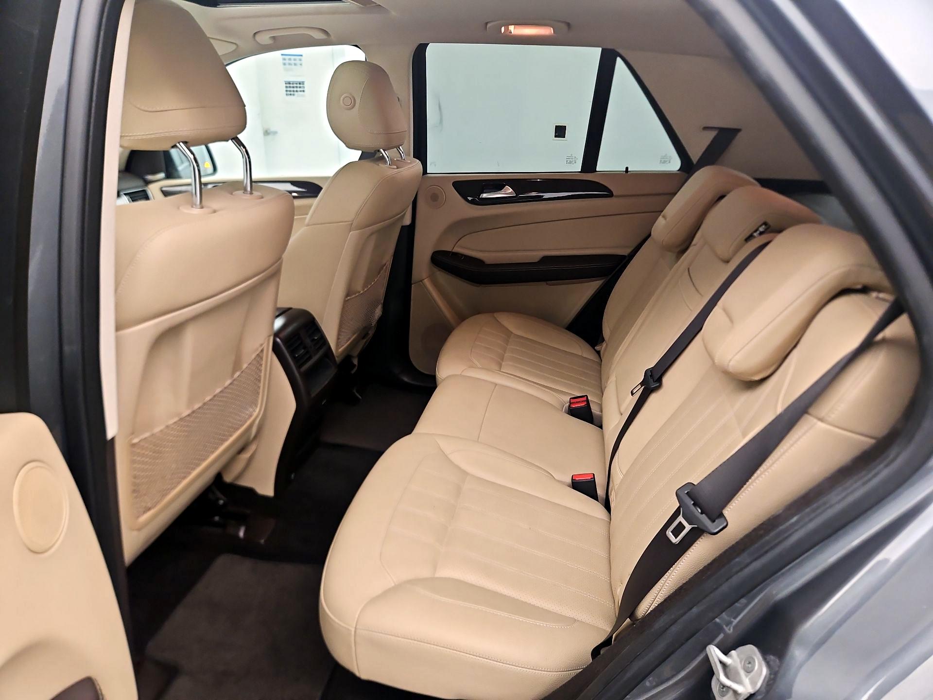 Thumbnail: 2017 Mercedes-Benz GLE - 16