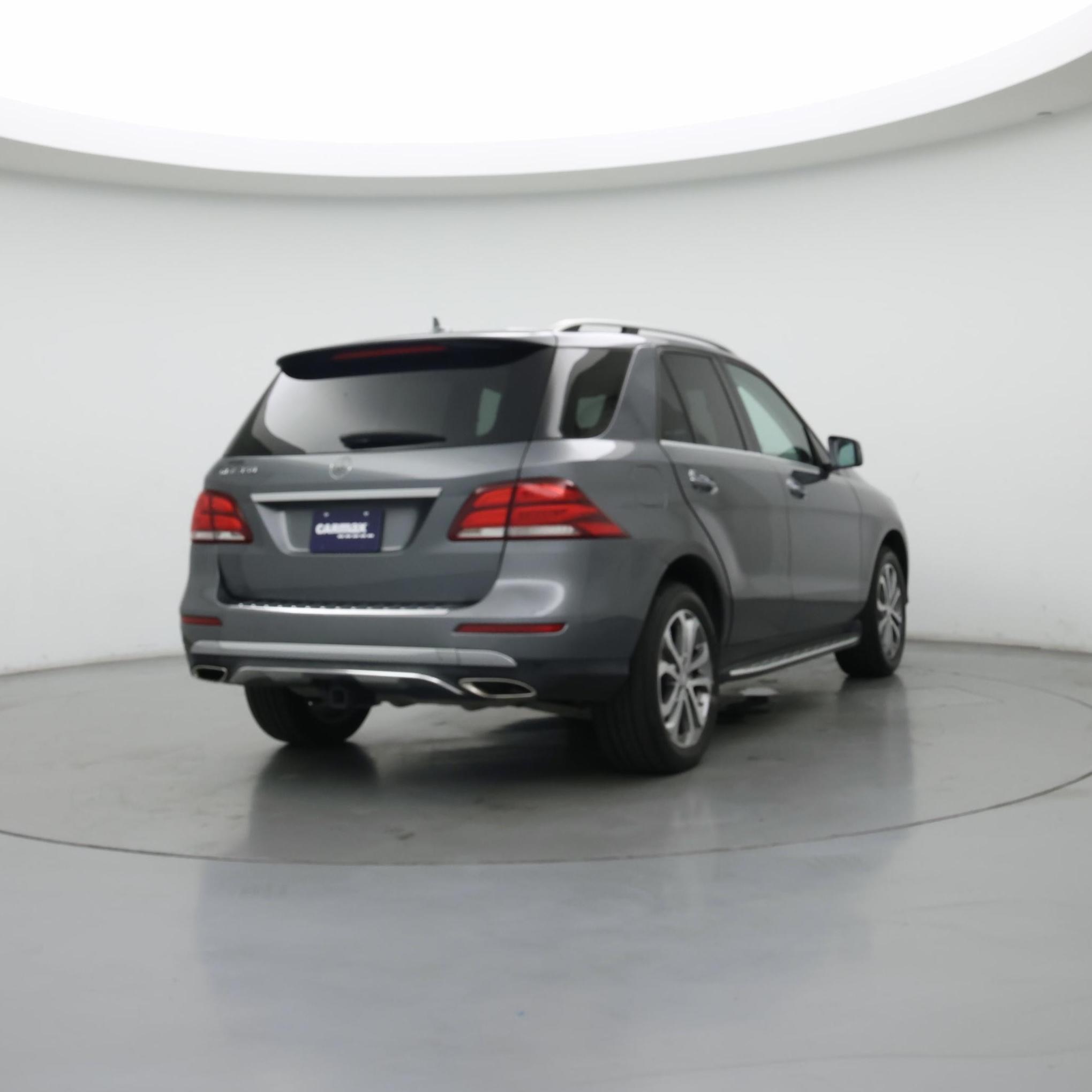 Thumbnail: 2017 Mercedes-Benz GLE - 8