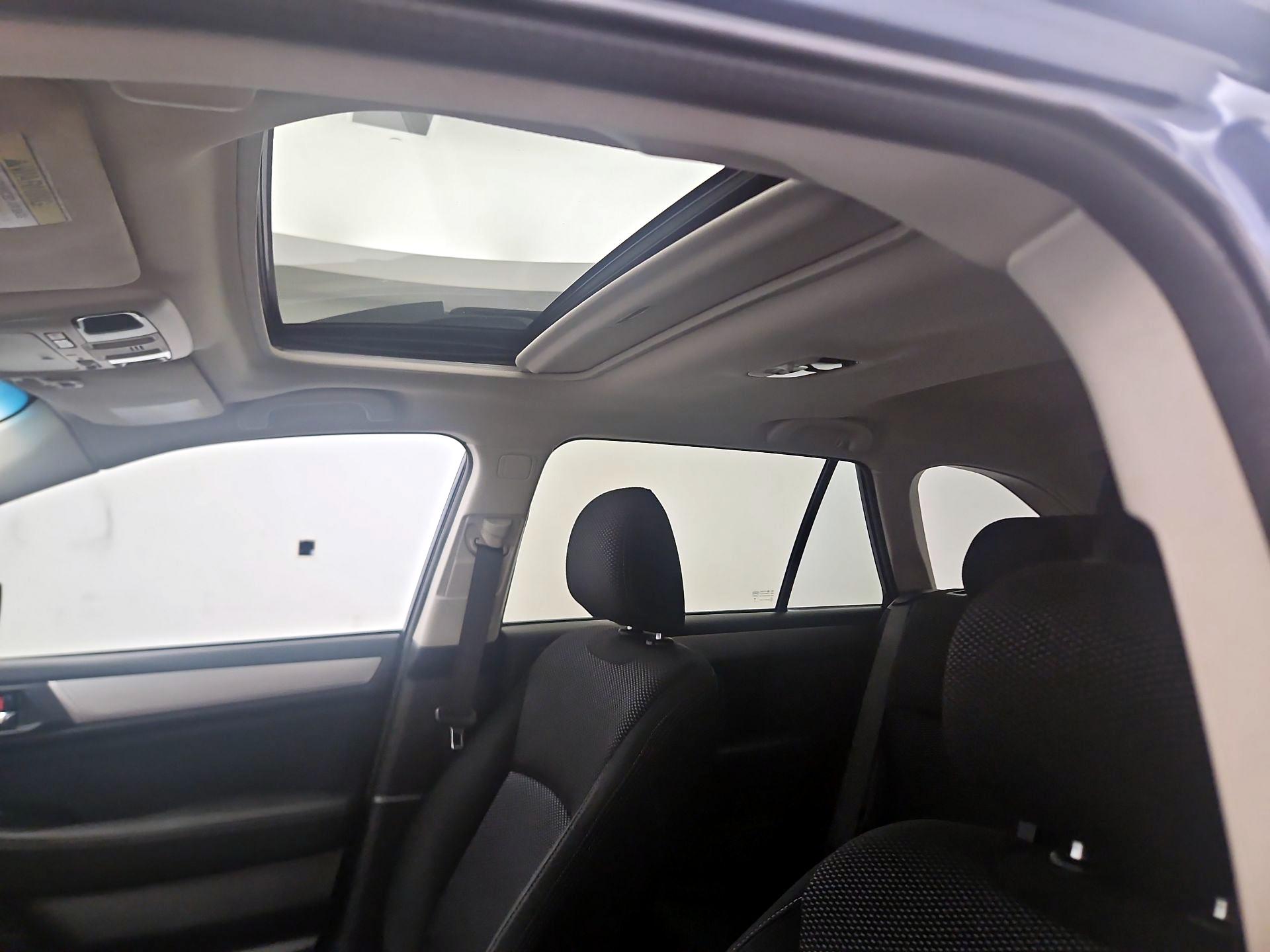 Thumbnail: 2016 Subaru Outback - 17