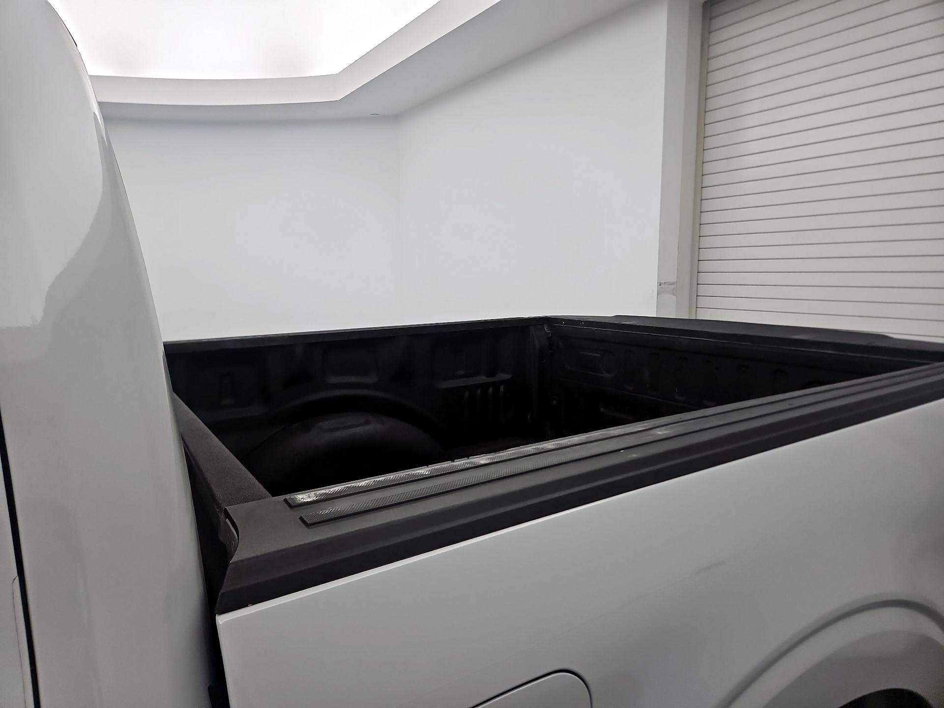 Thumbnail: 2023 Ford F-150 - 17