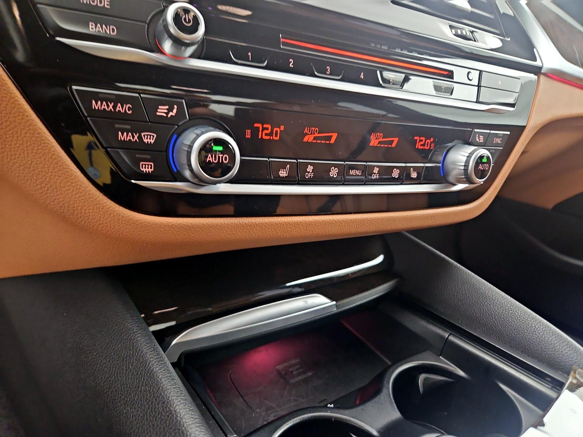 Thumbnail: 2017 BMW 5 Series - 17