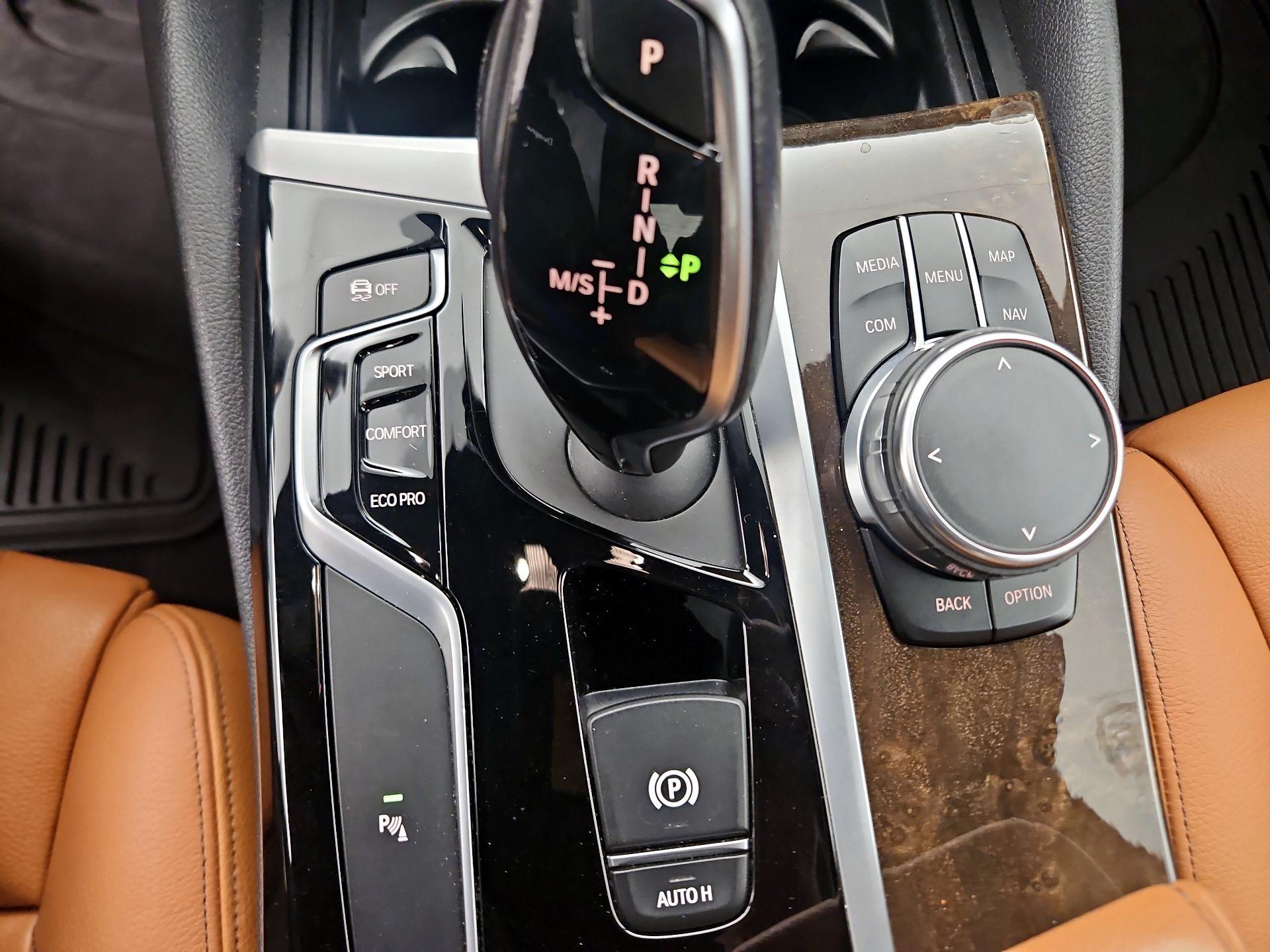 Thumbnail: 2017 BMW 5 Series - 18