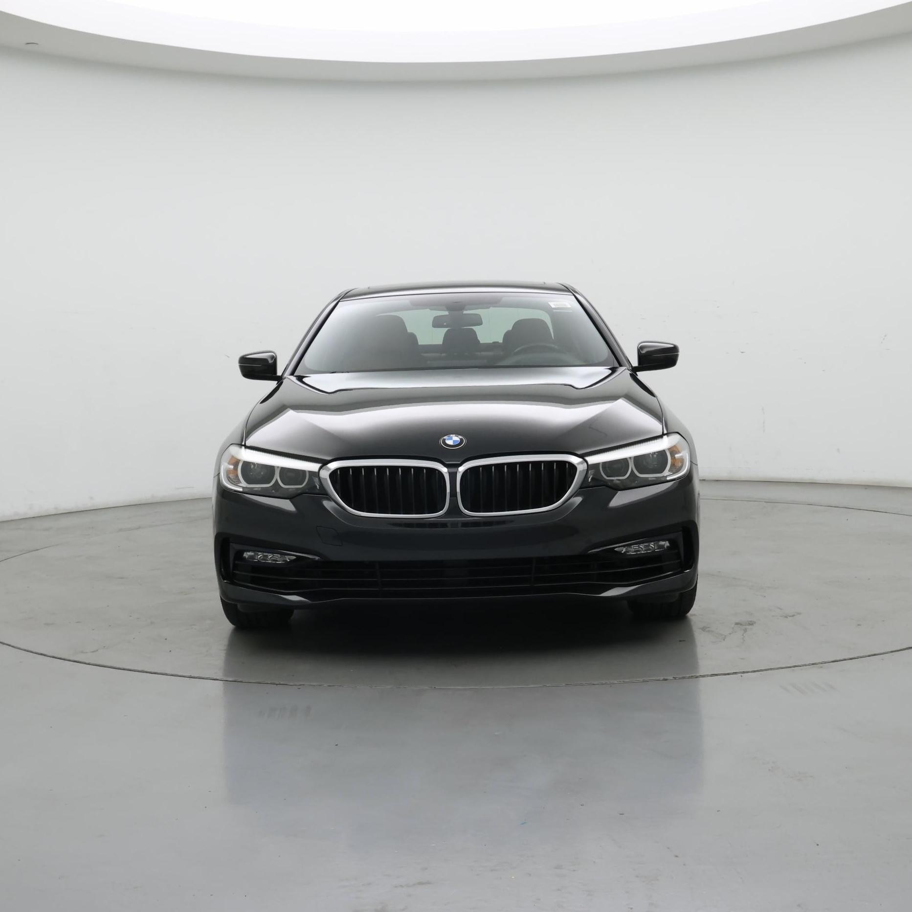 Thumbnail: 2017 BMW 5 Series - 5