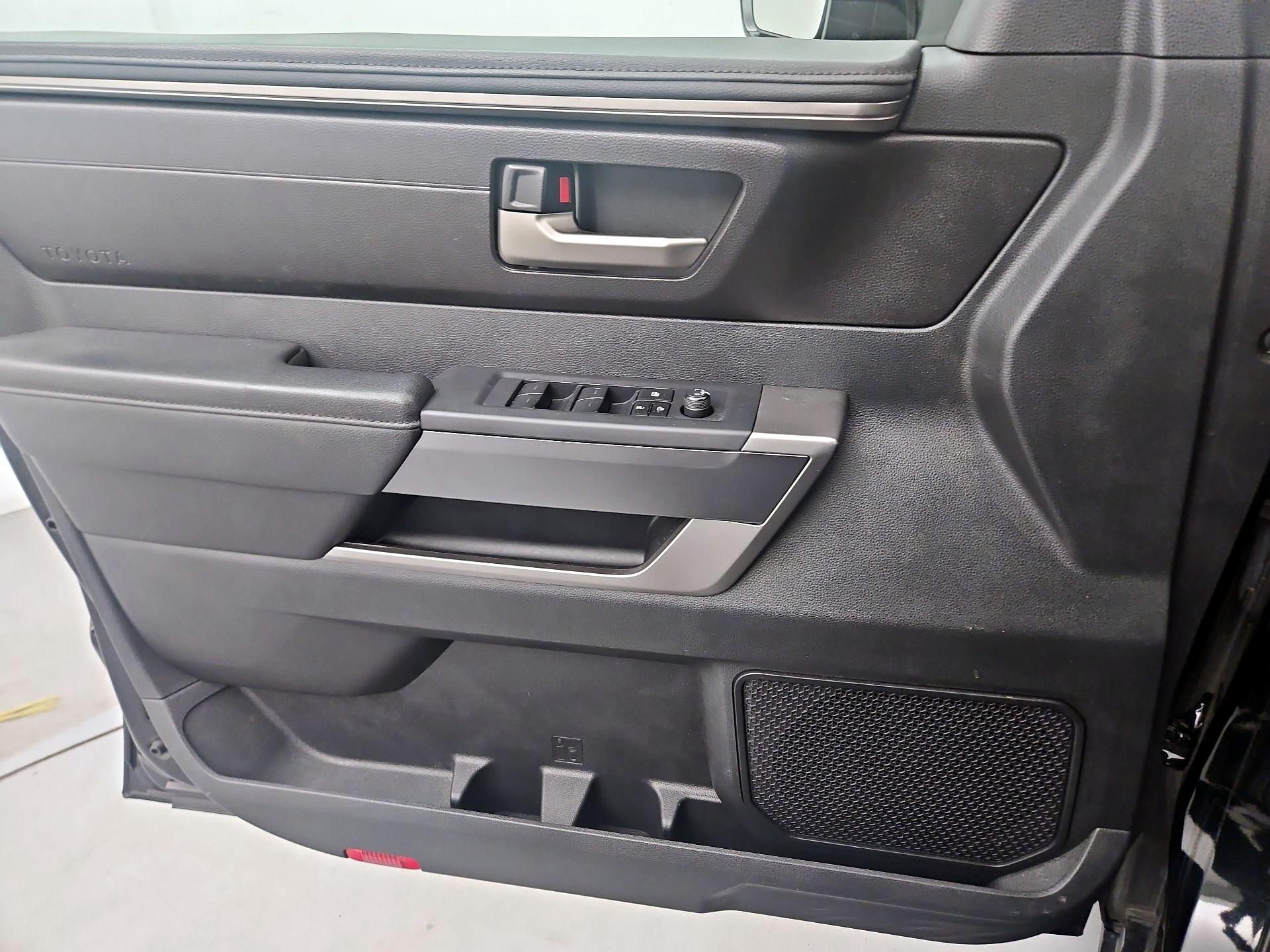 Thumbnail: 2023 Toyota Tundra - 12