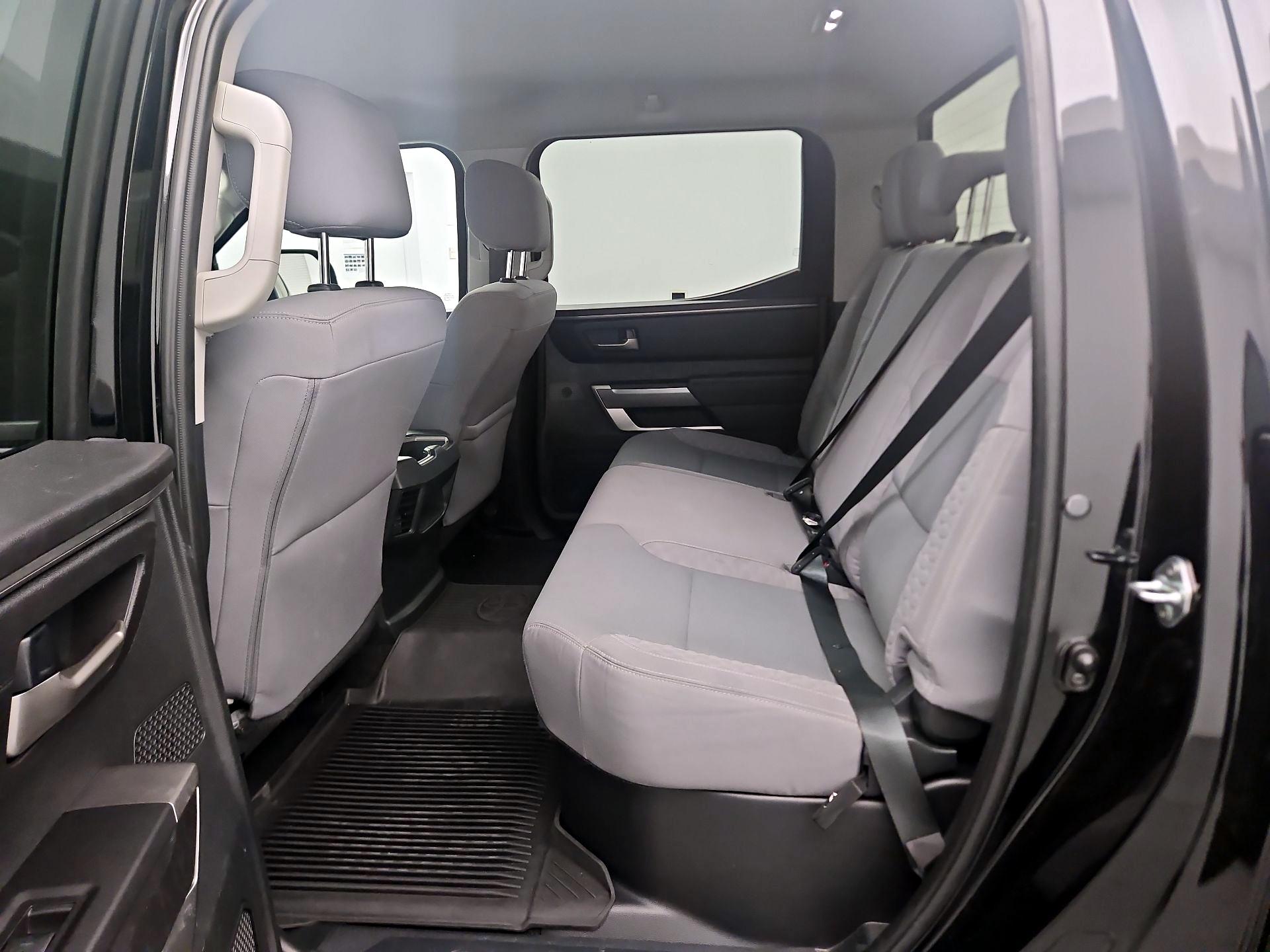 Thumbnail: 2023 Toyota Tundra - 19