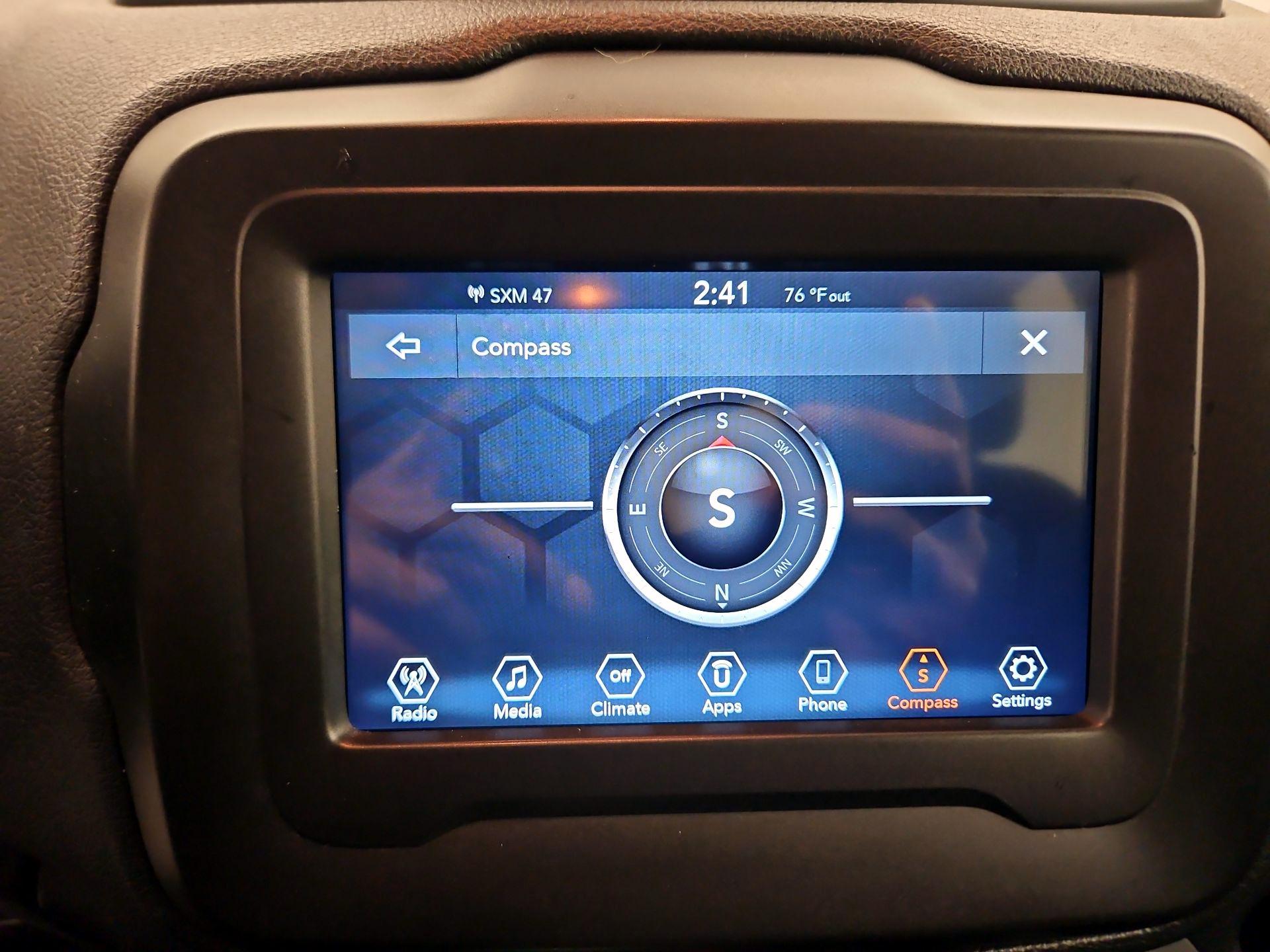 Thumbnail: 2020 Jeep Renegade - 14