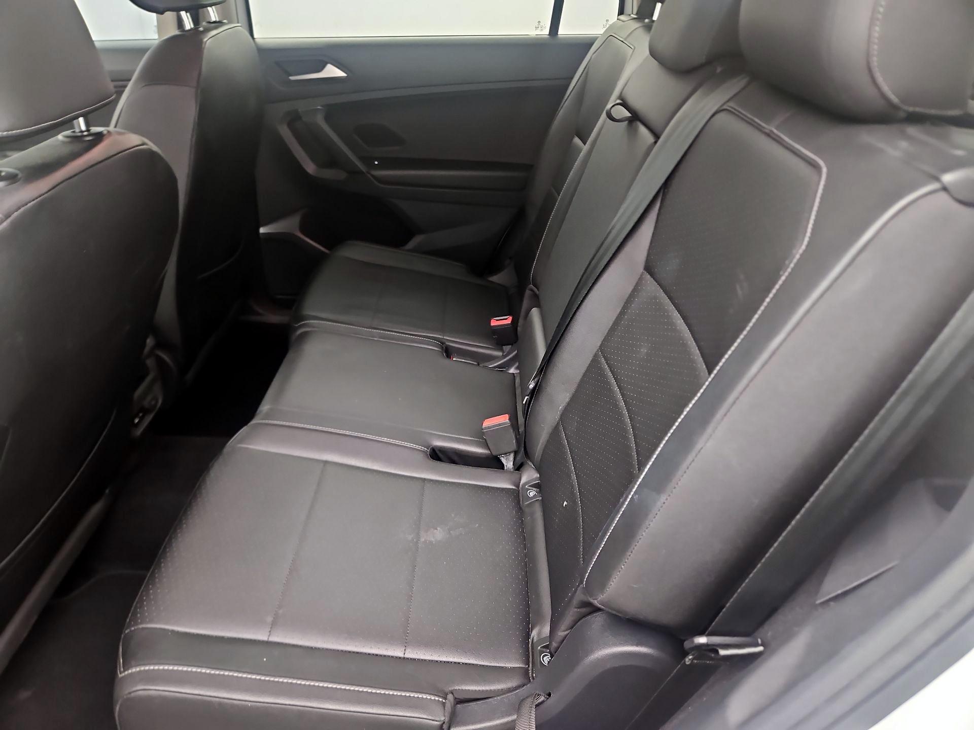 Thumbnail: 2019 Volkswagen Tiguan - 19