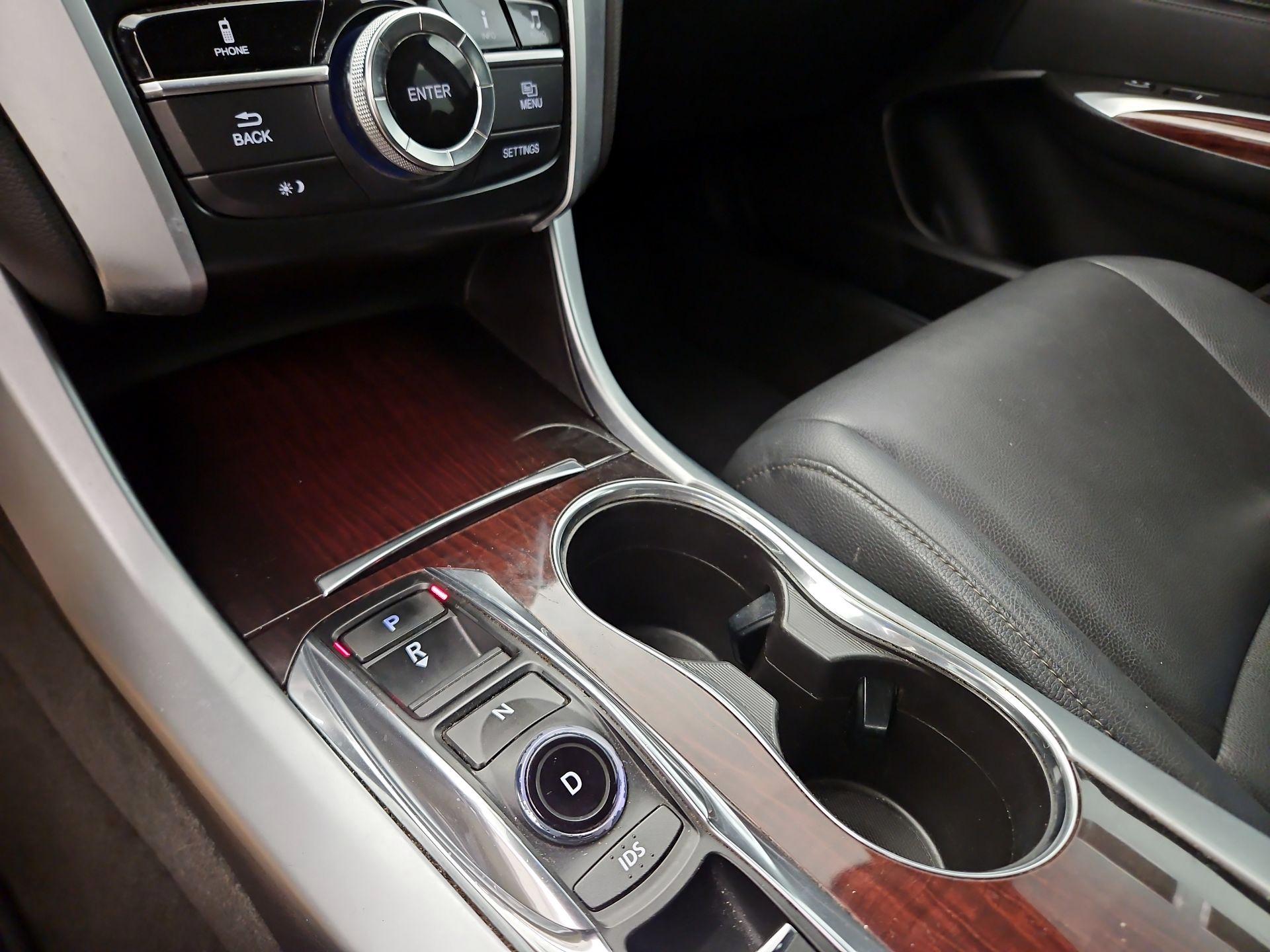 Thumbnail: 2015 Acura TLX - 19