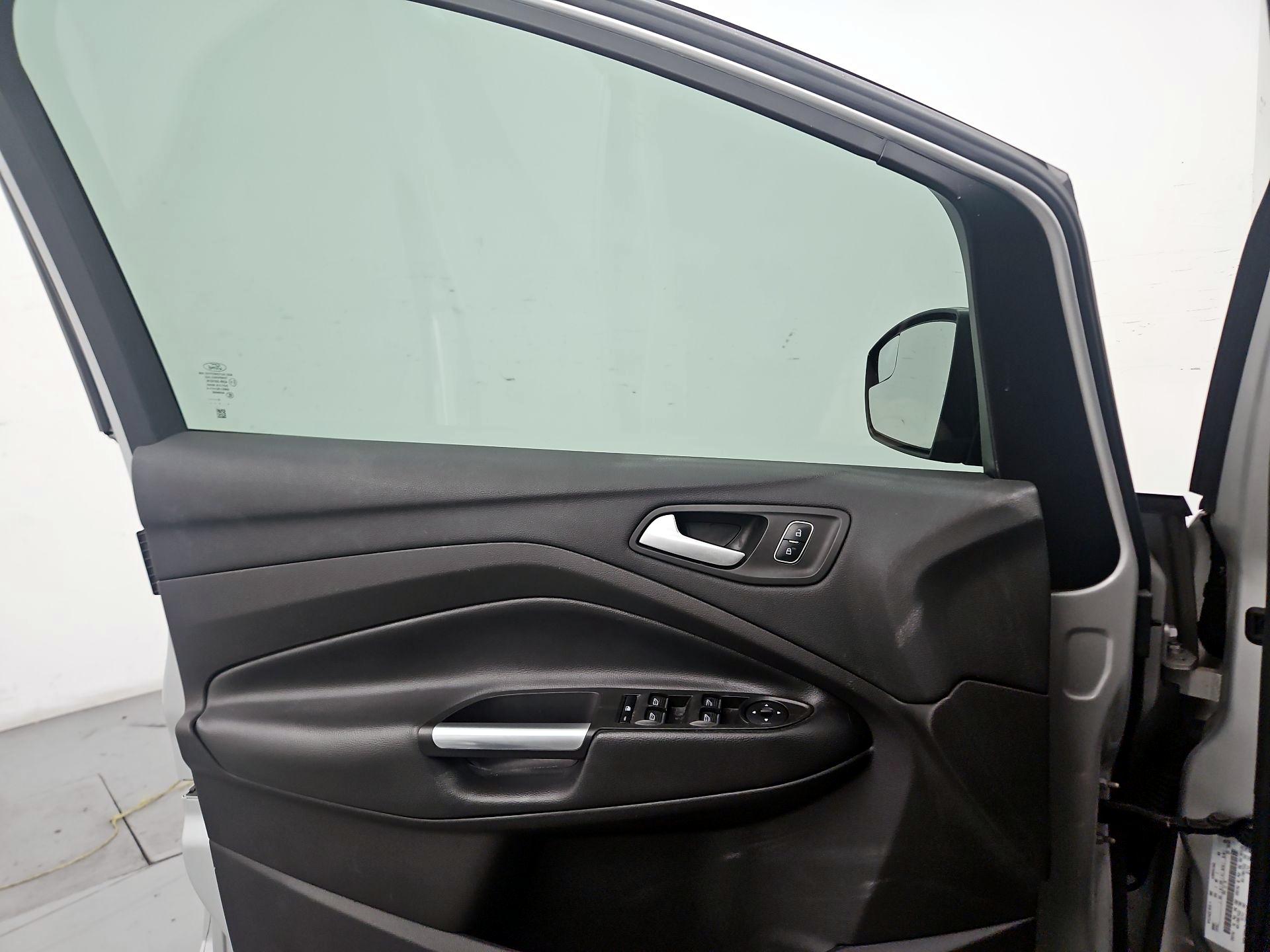 Thumbnail: 2018 Ford C-Max - 12