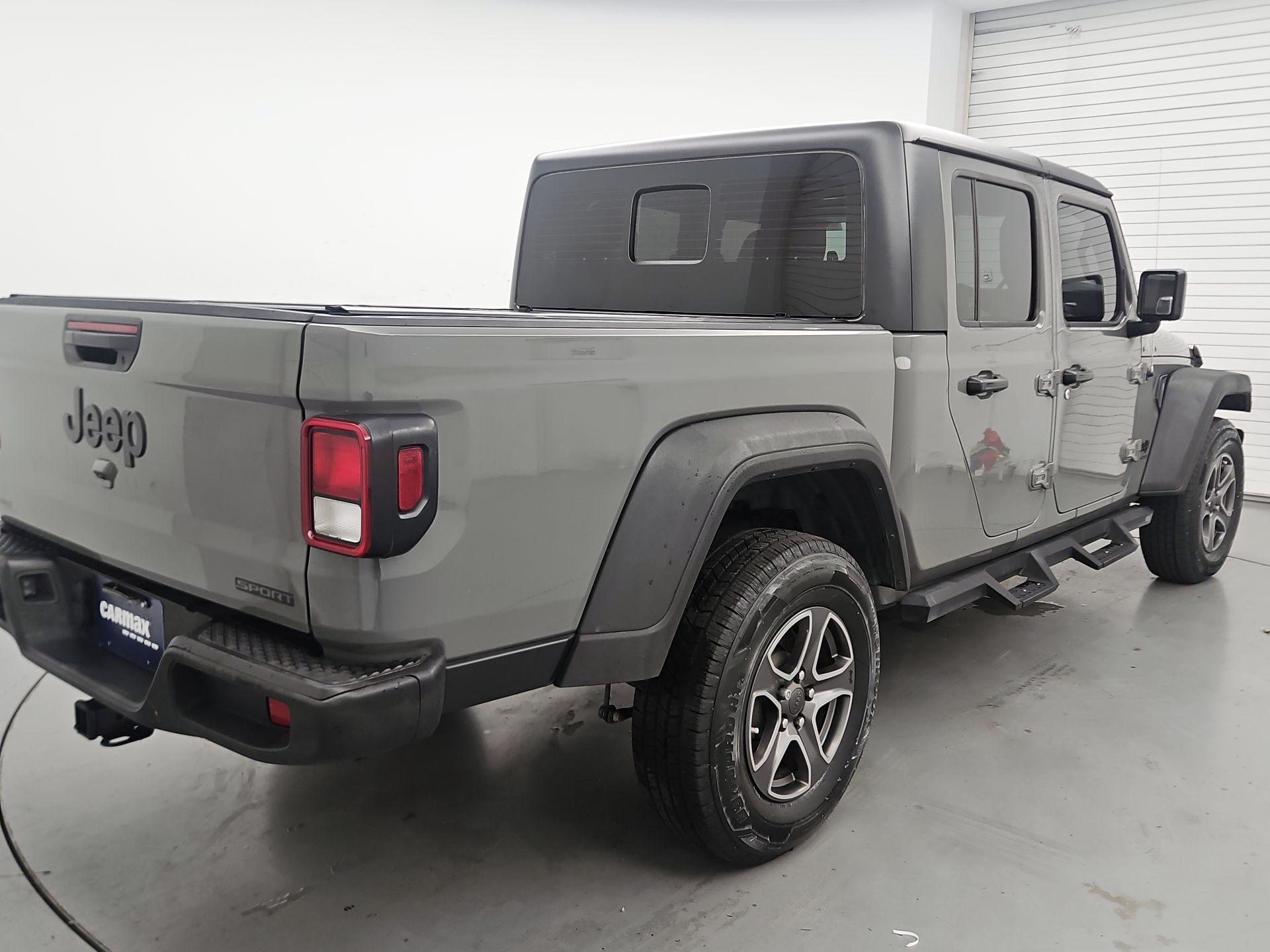Thumbnail: 2021 Jeep Gladiator - 5