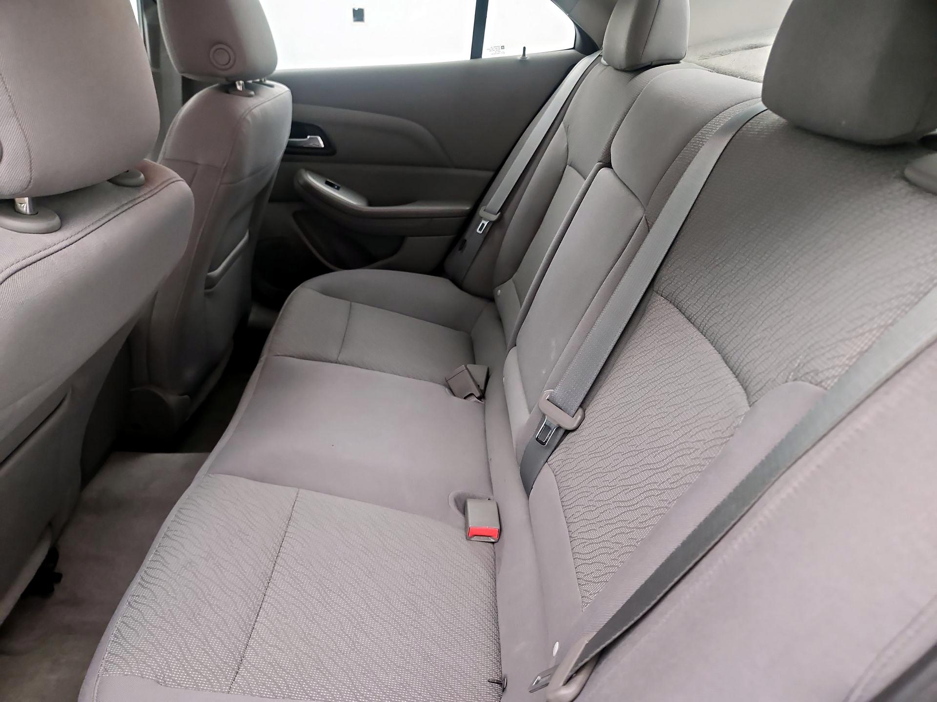 Thumbnail: 2014 Chevrolet Malibu - 18