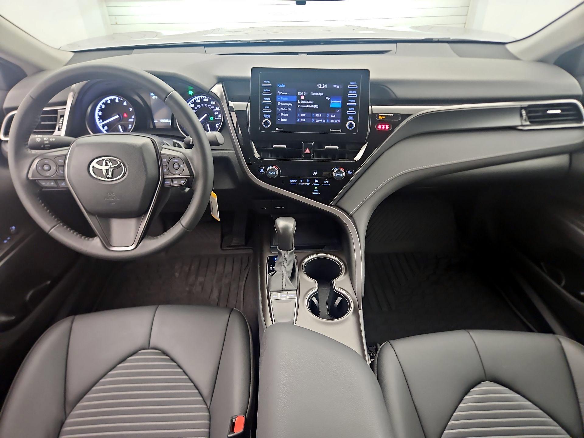 Thumbnail: 2023 Toyota Camry - 9