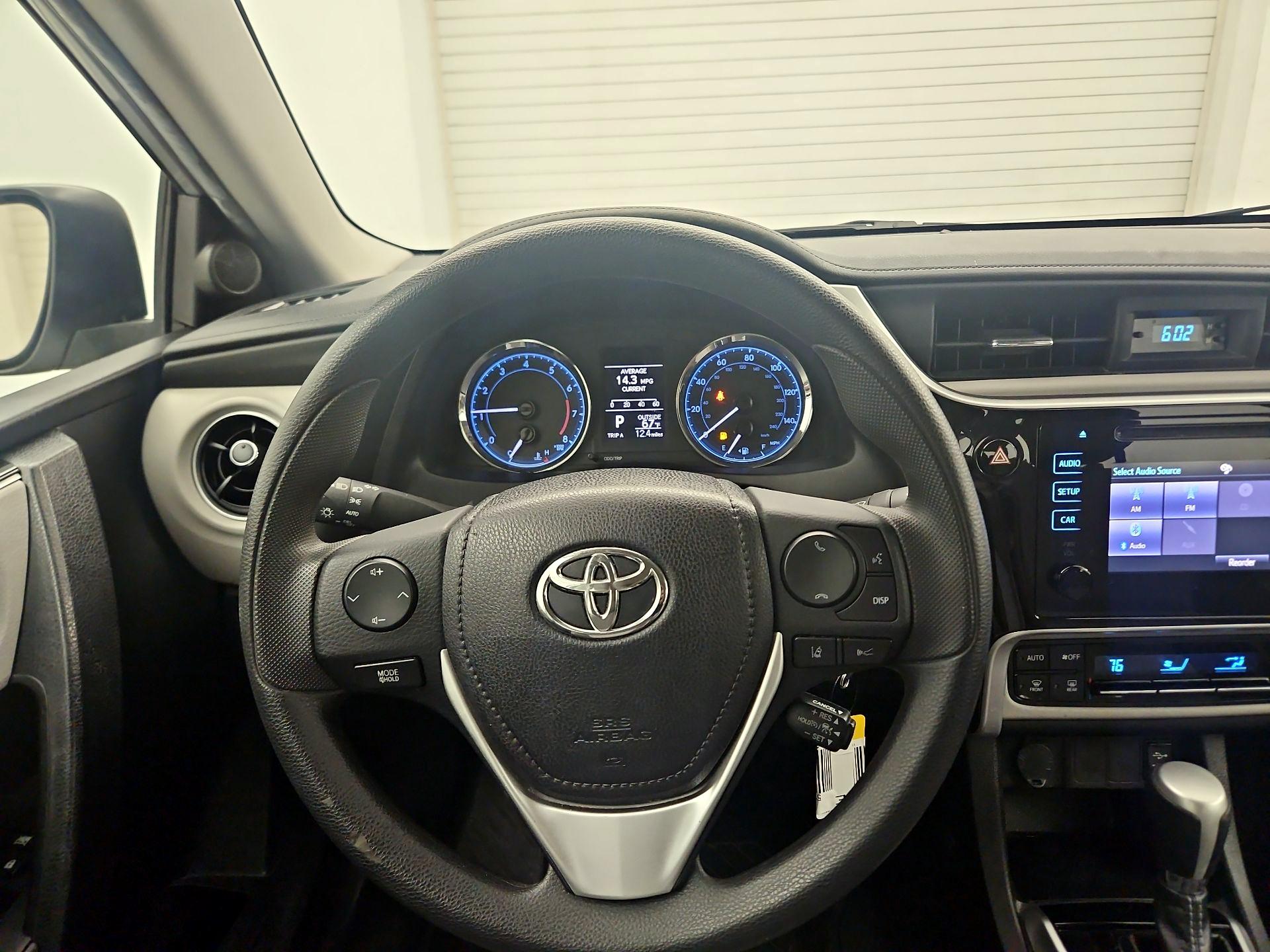 Thumbnail: 2019 Toyota Corolla - 10