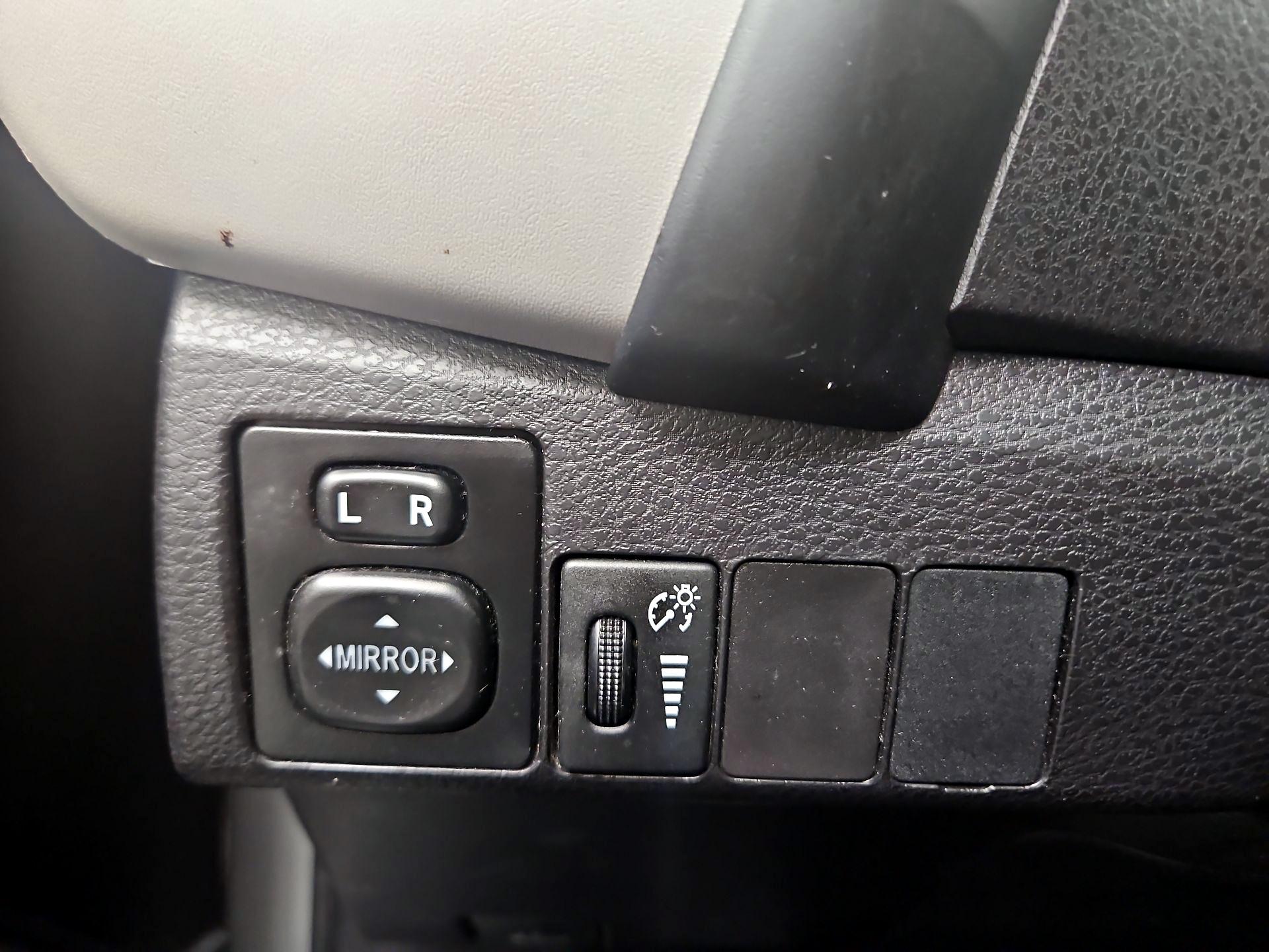 Thumbnail: 2019 Toyota Corolla - 13