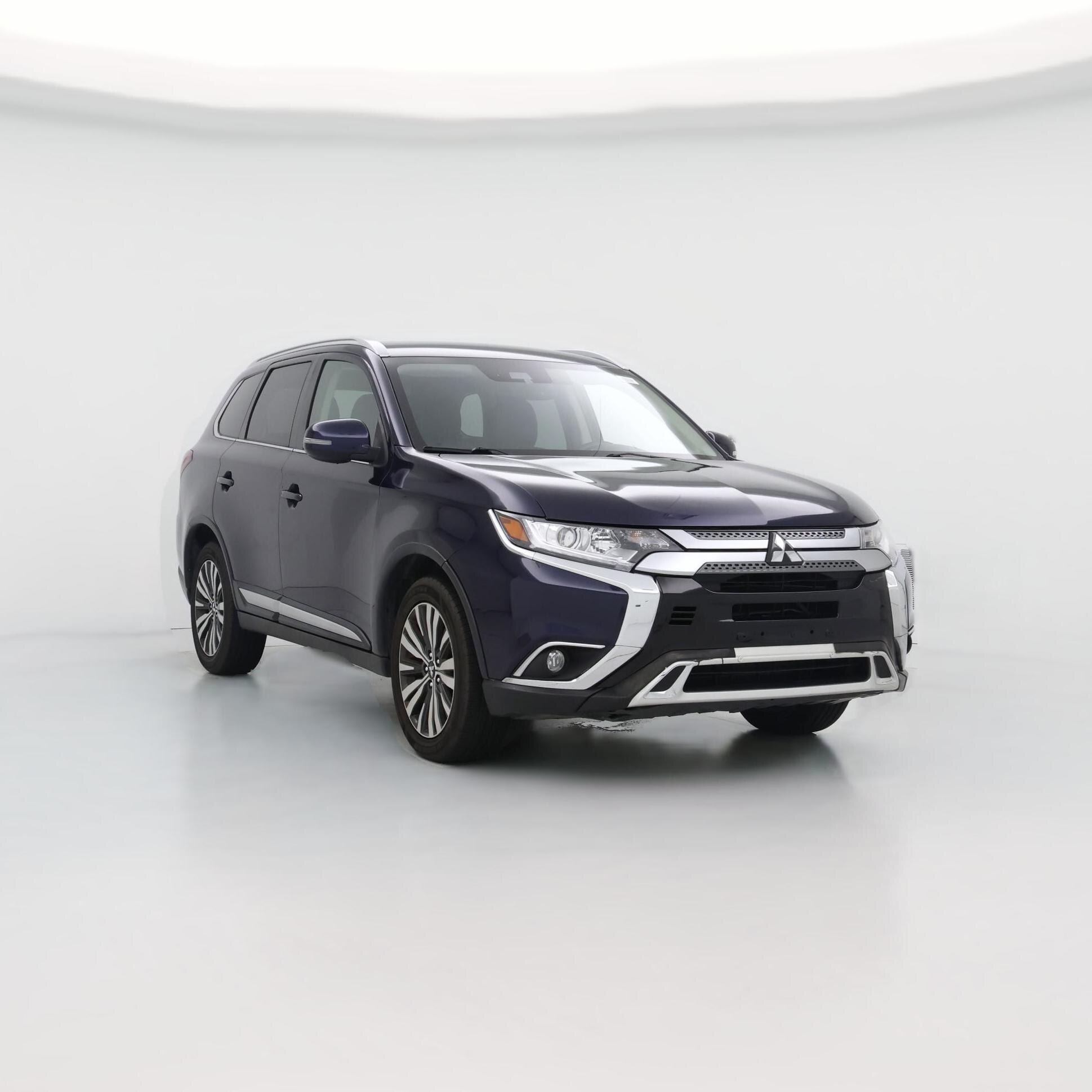 Thumbnail: 2020 Mitsubishi Outlander - 1