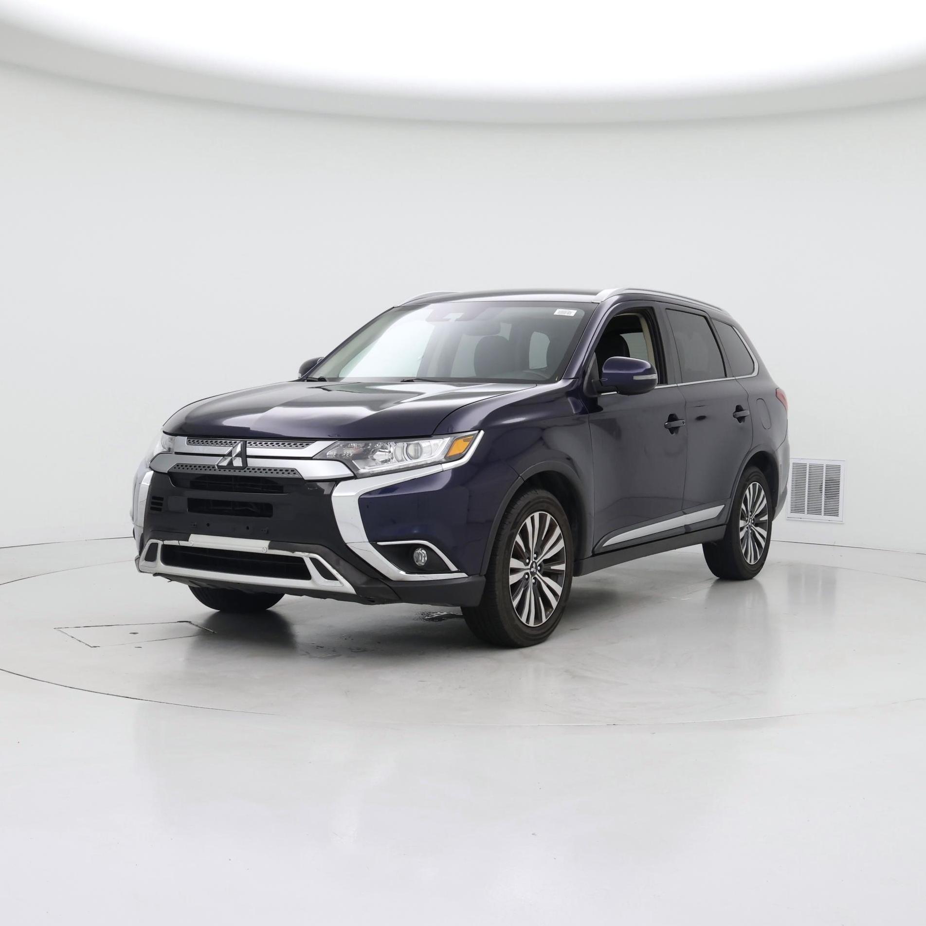 Thumbnail: 2020 Mitsubishi Outlander - 4