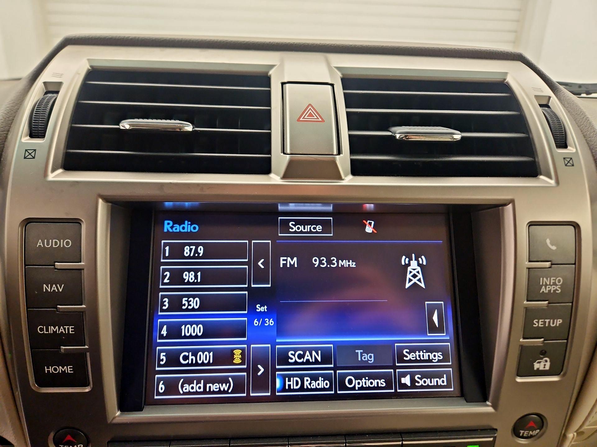 Thumbnail: 2017 Lexus GX - 15