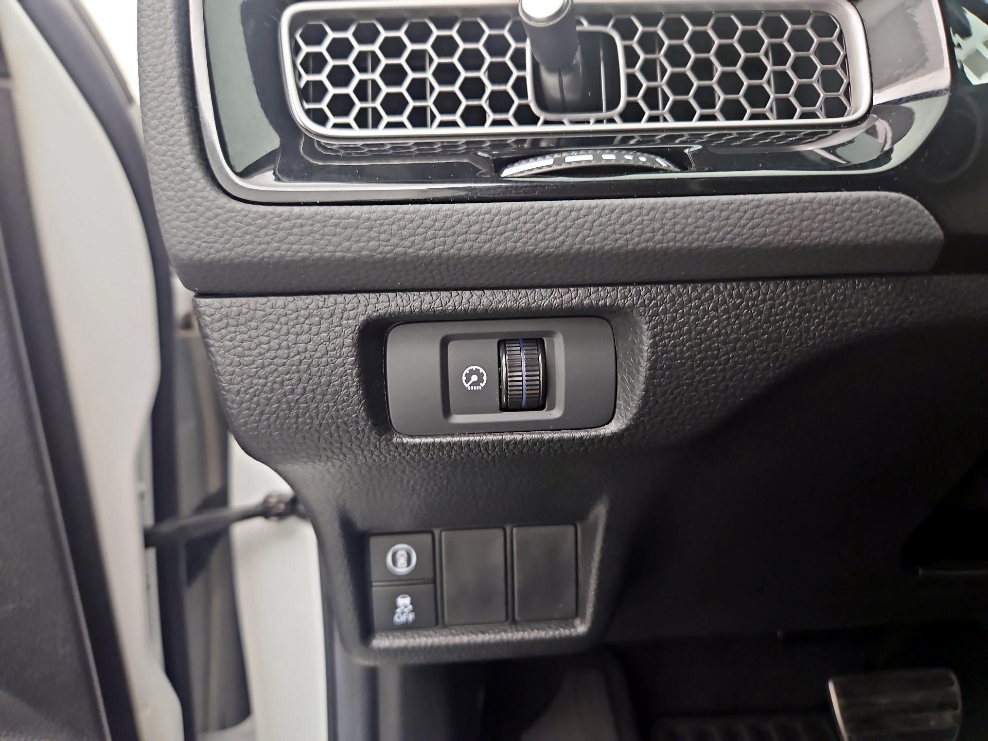 Thumbnail: 2024 Honda Civic - 13