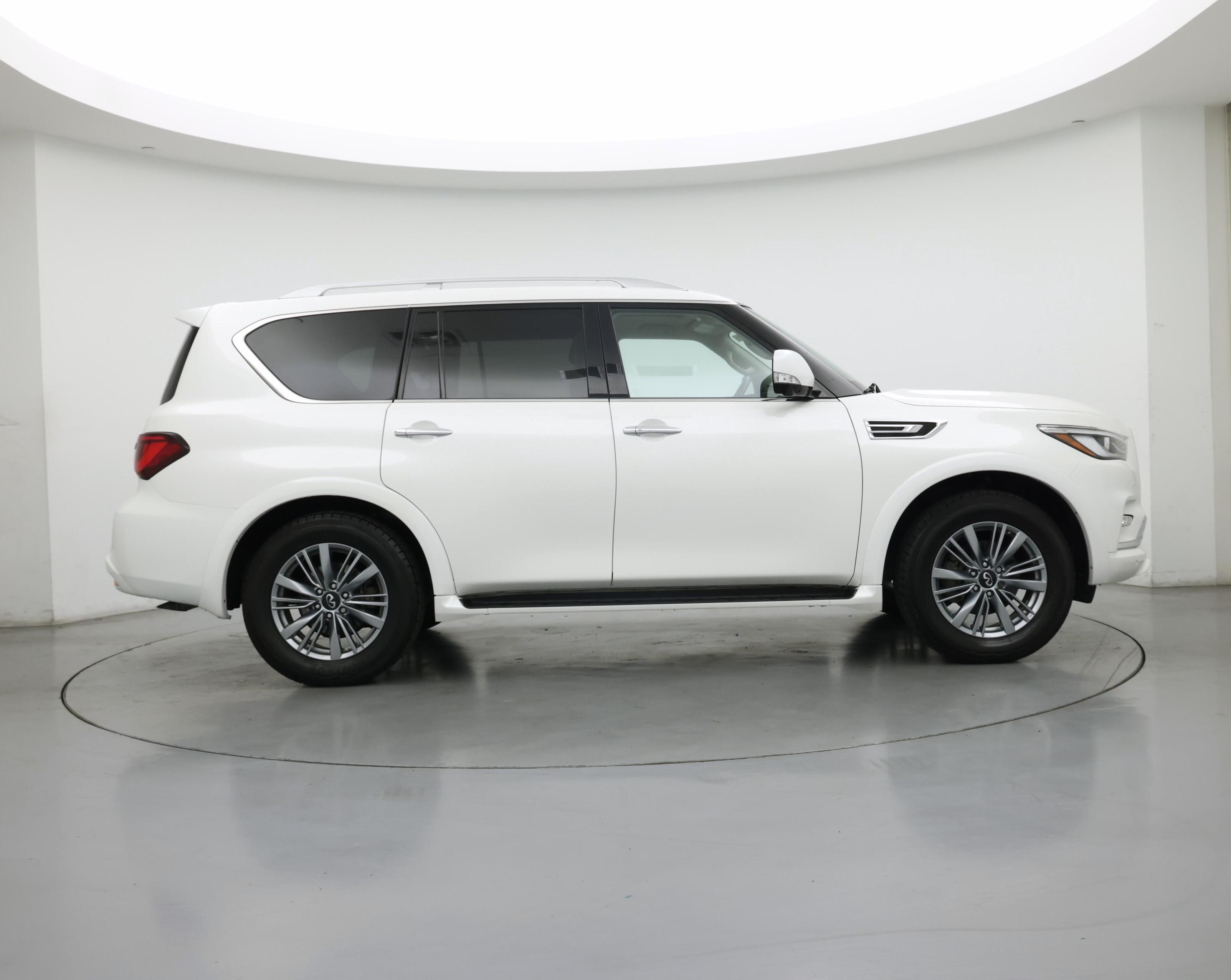 Thumbnail: 2022 INFINITI QX80 - 7