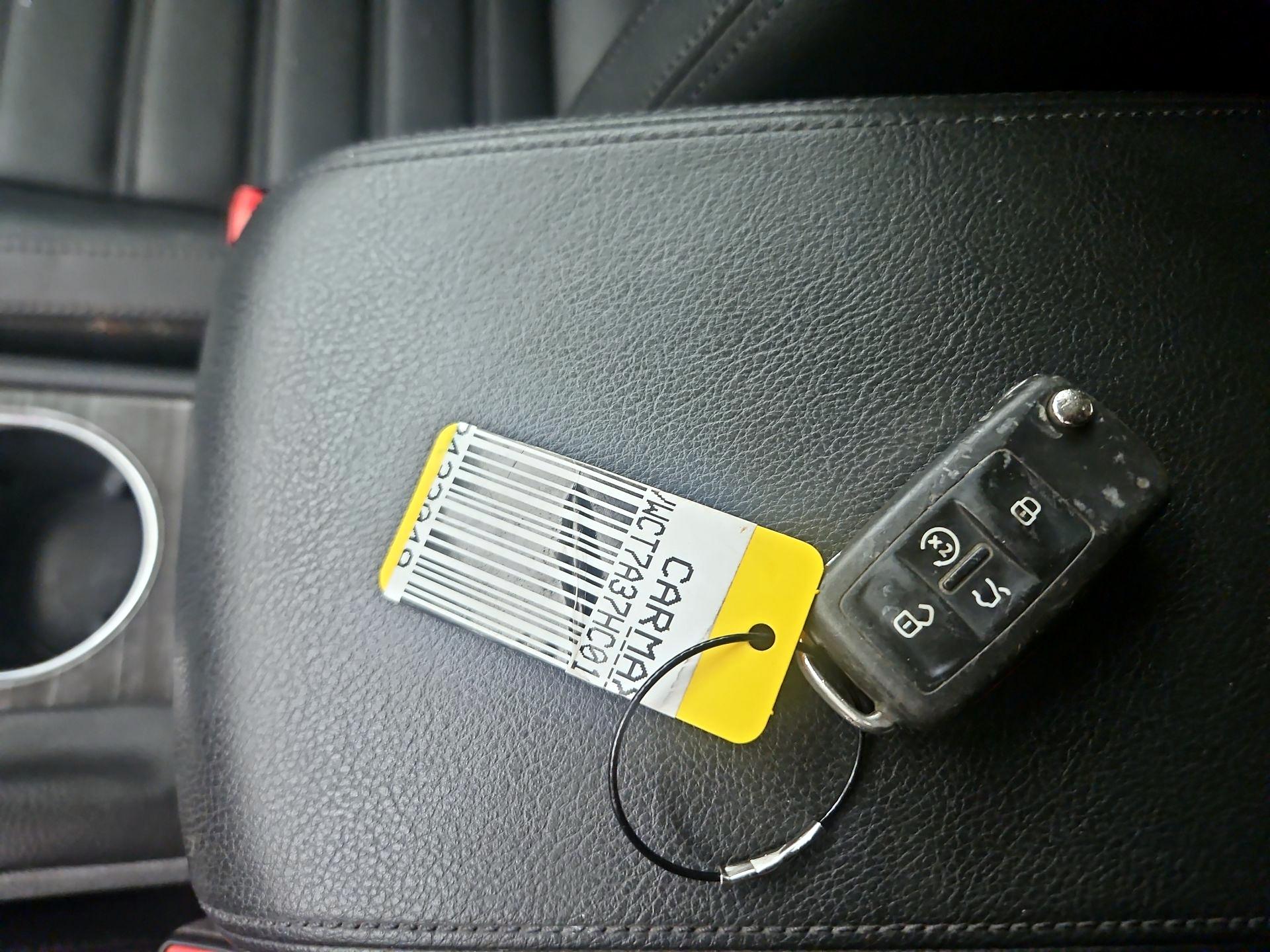 Thumbnail: 2017 Volkswagen Passat - 19