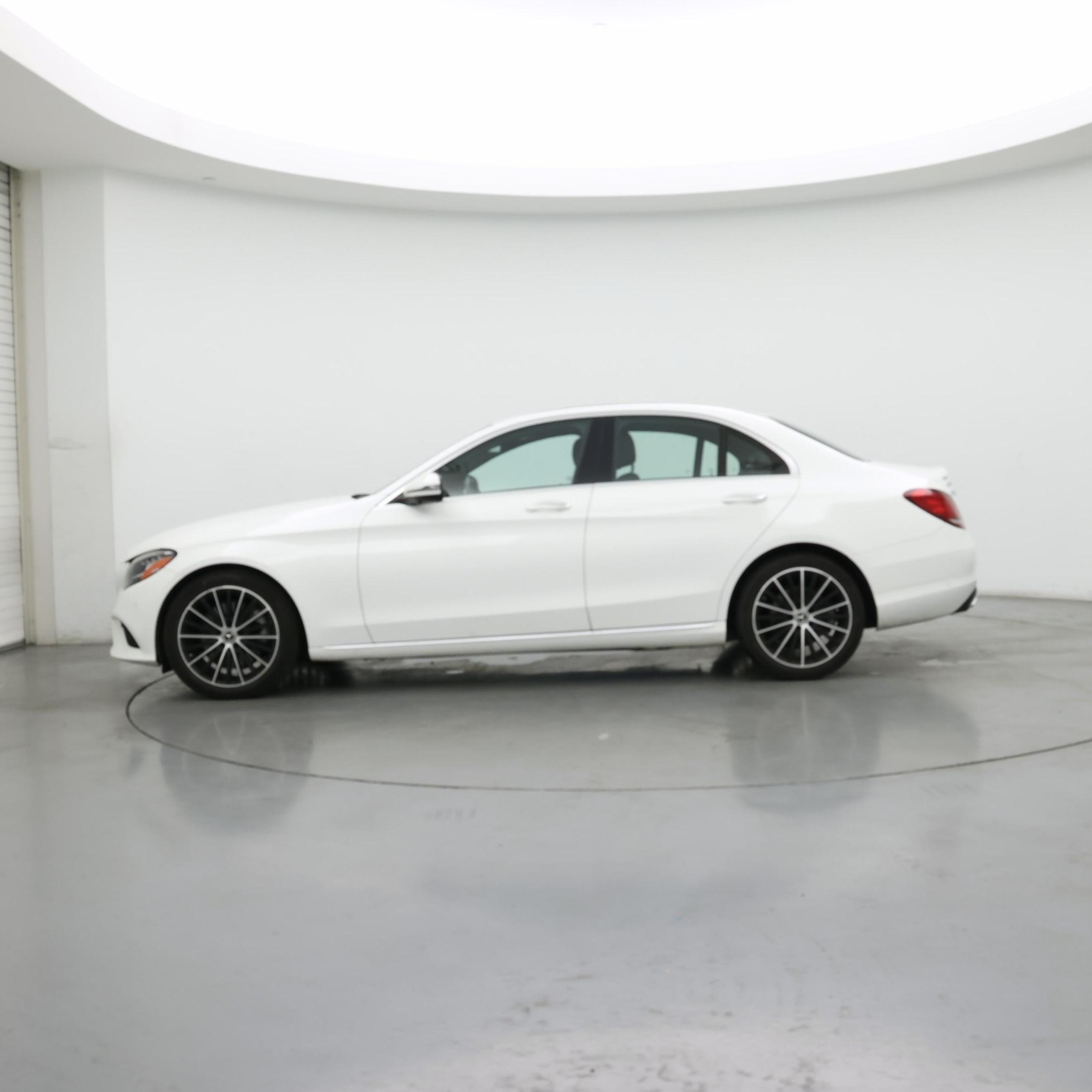 Thumbnail: 2021 Mercedes-Benz C-Class - 3