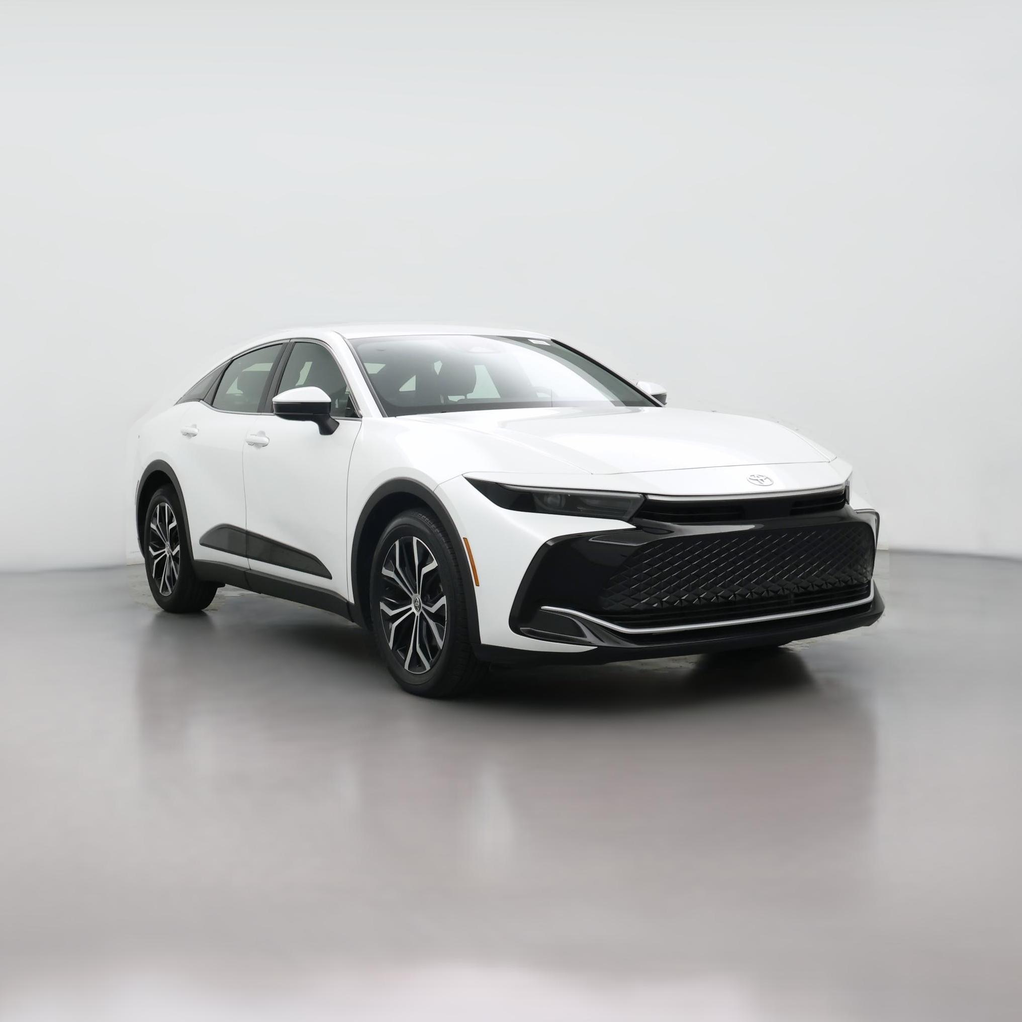 Thumbnail: 2023 Toyota Crown - 1