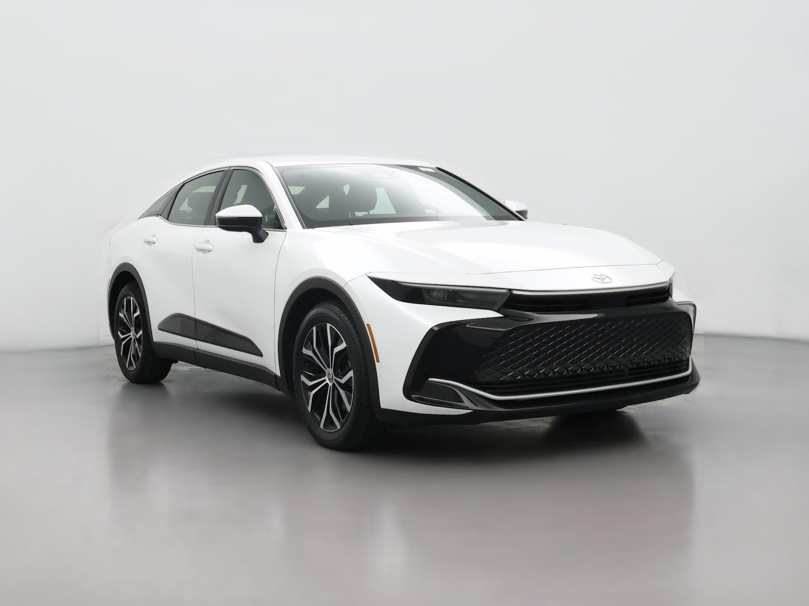 2023 Toyota Crown XLE