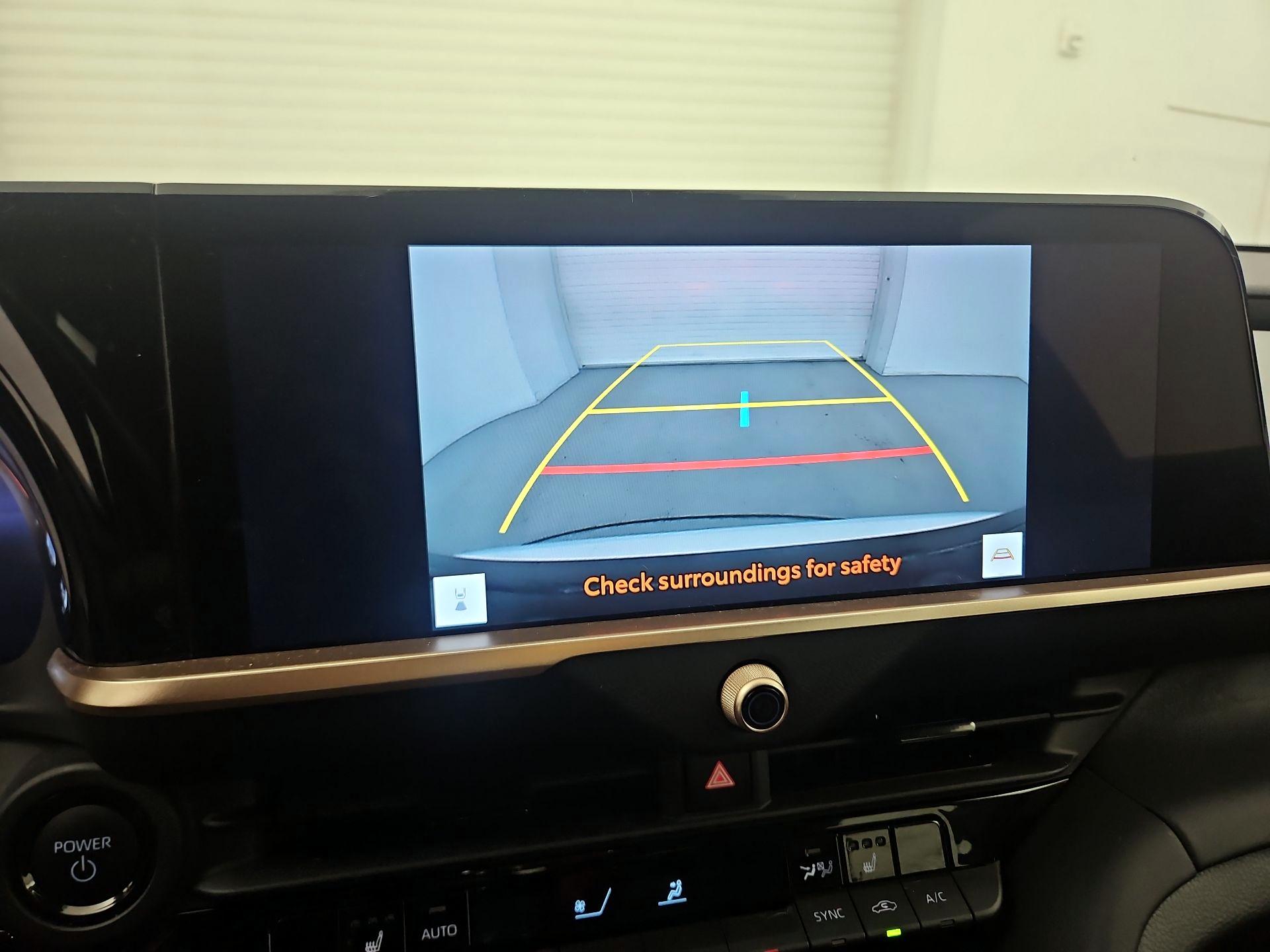 Thumbnail: 2023 Toyota Crown - 14