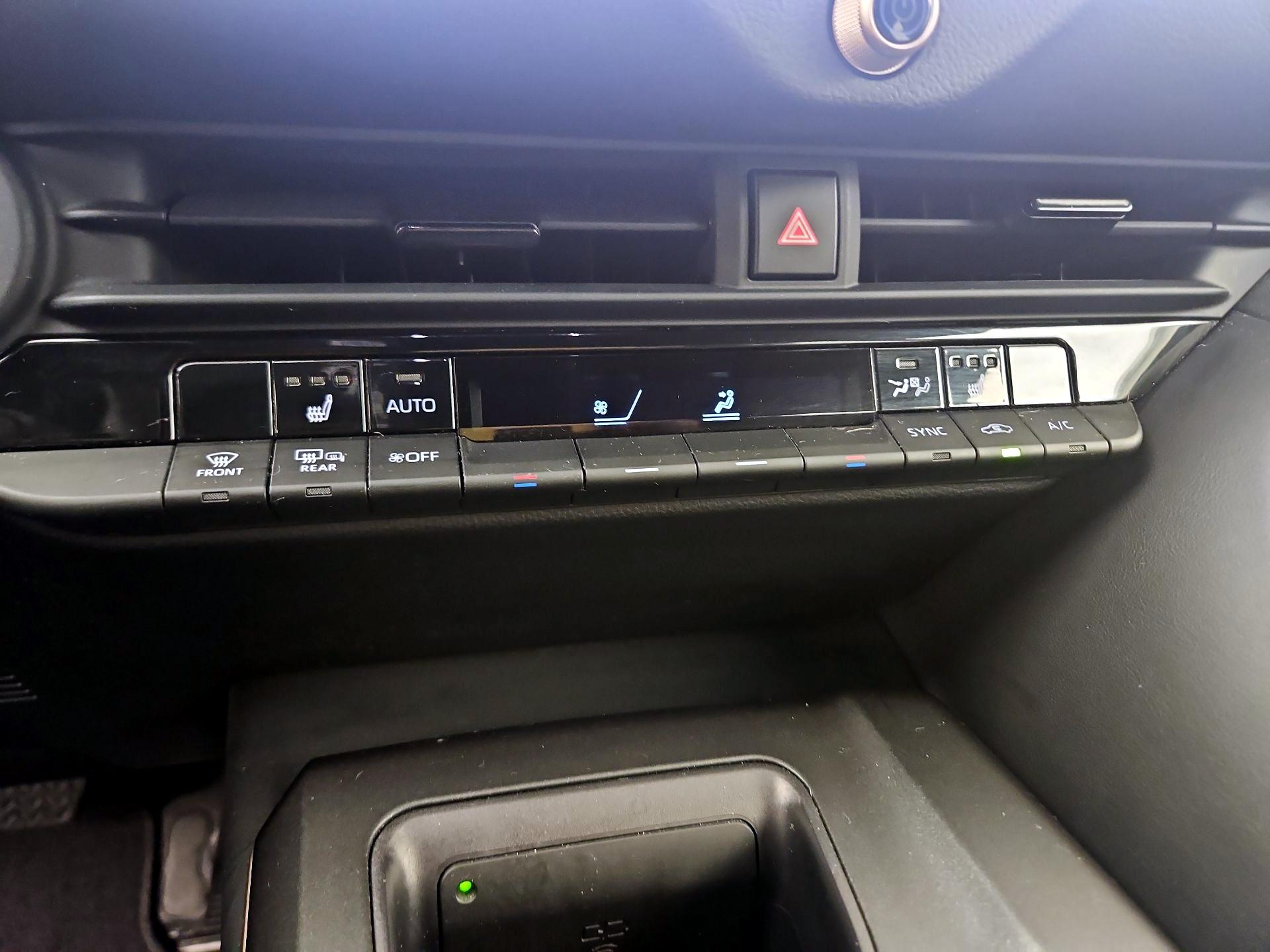 Thumbnail: 2023 Toyota Crown - 16