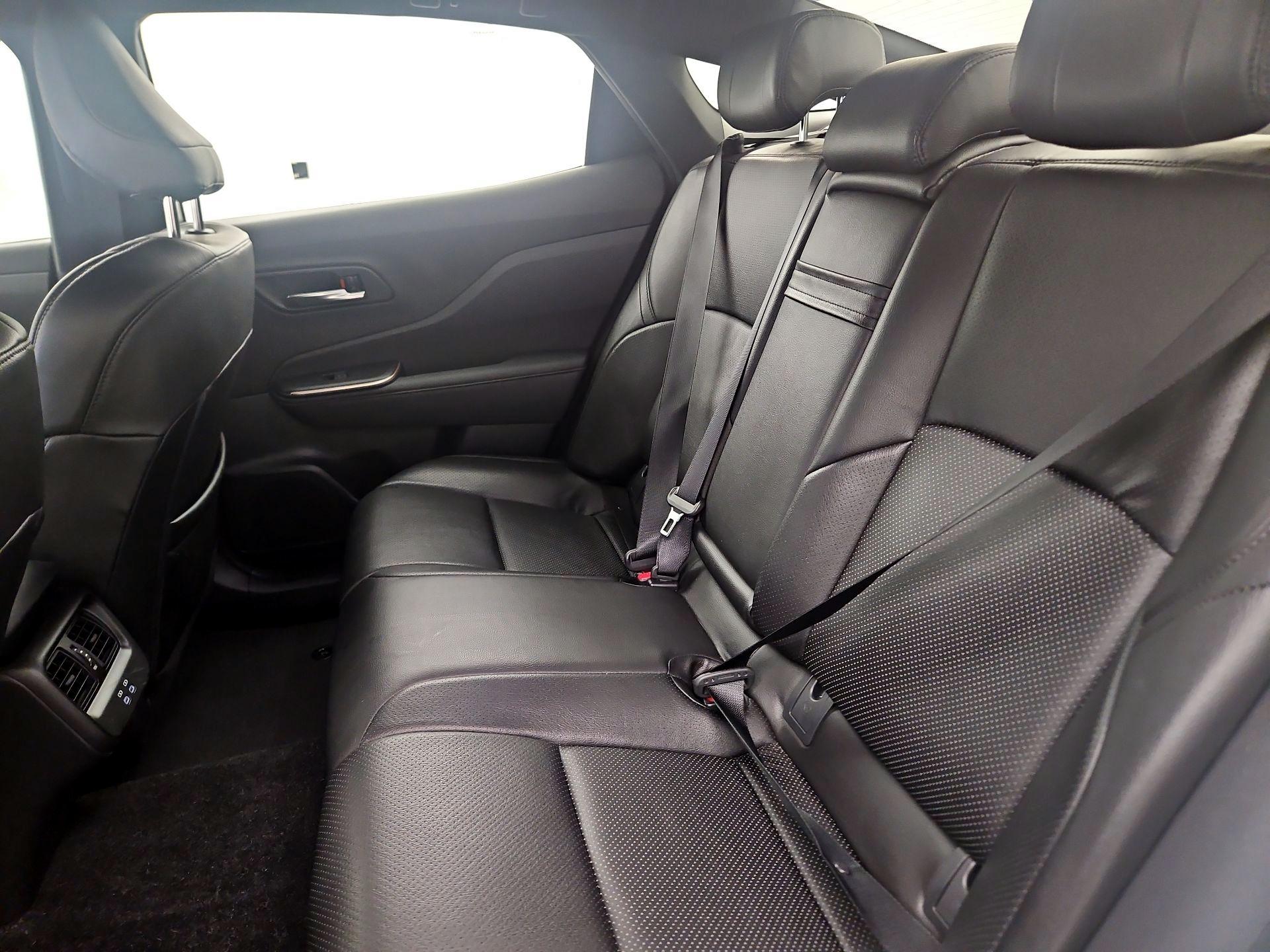 Thumbnail: 2023 Toyota Crown - 18