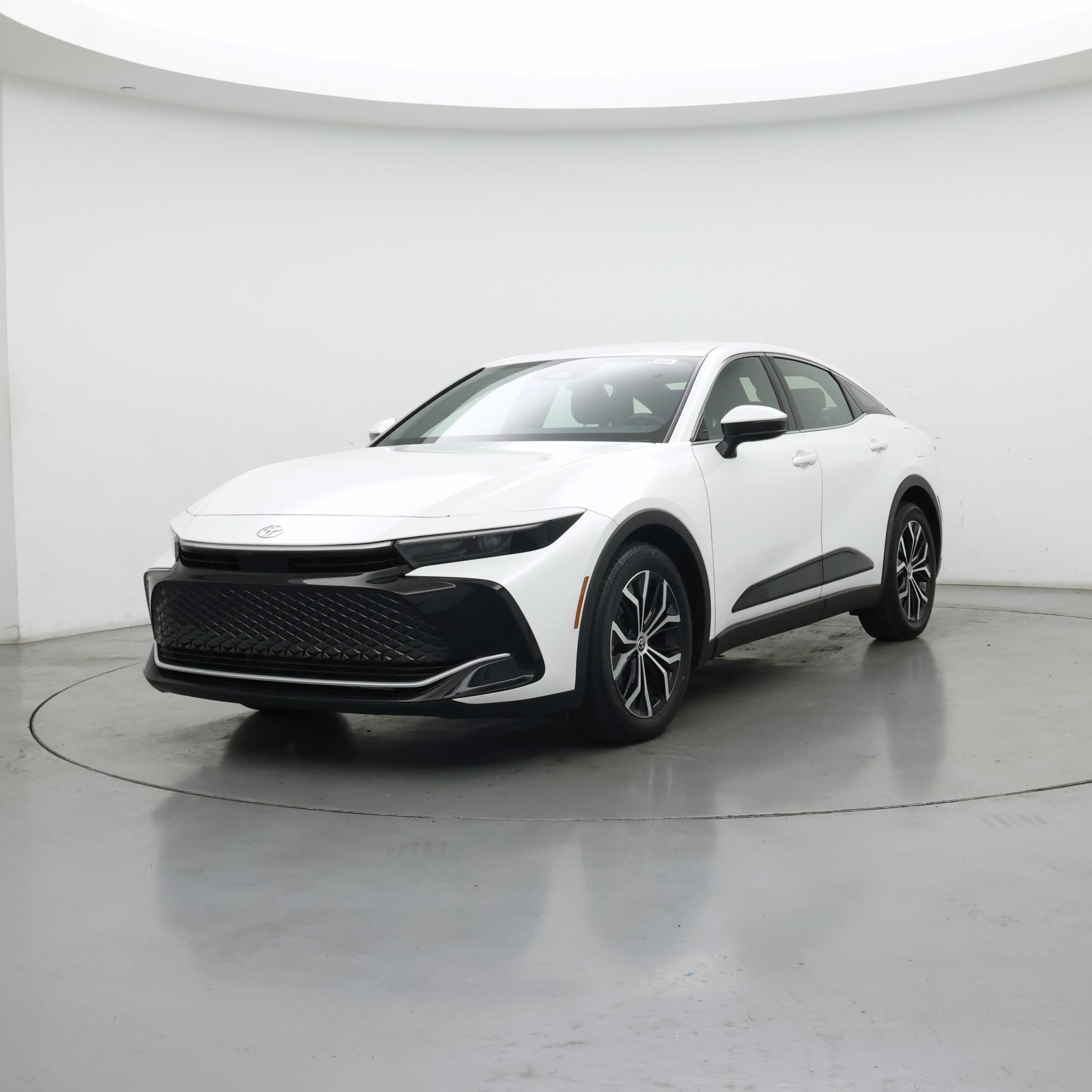 Thumbnail: 2023 Toyota Crown - 4