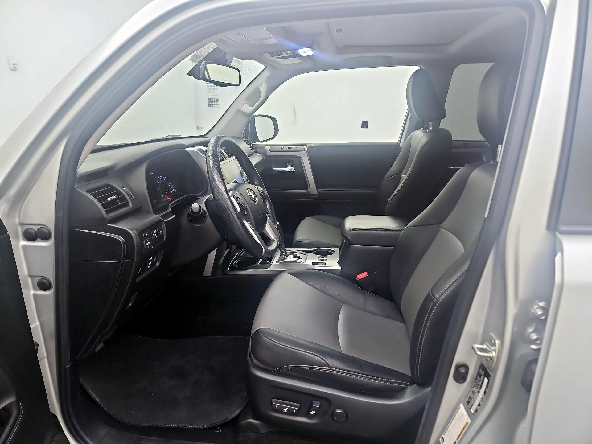 Thumbnail: 2023 Toyota 4Runner - 11