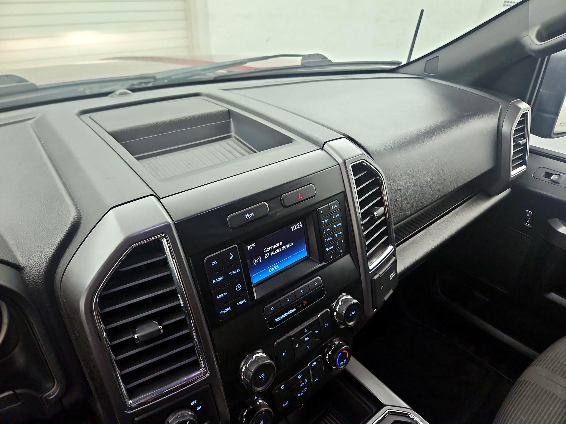 Thumbnail: 2016 Ford F-150 - 13