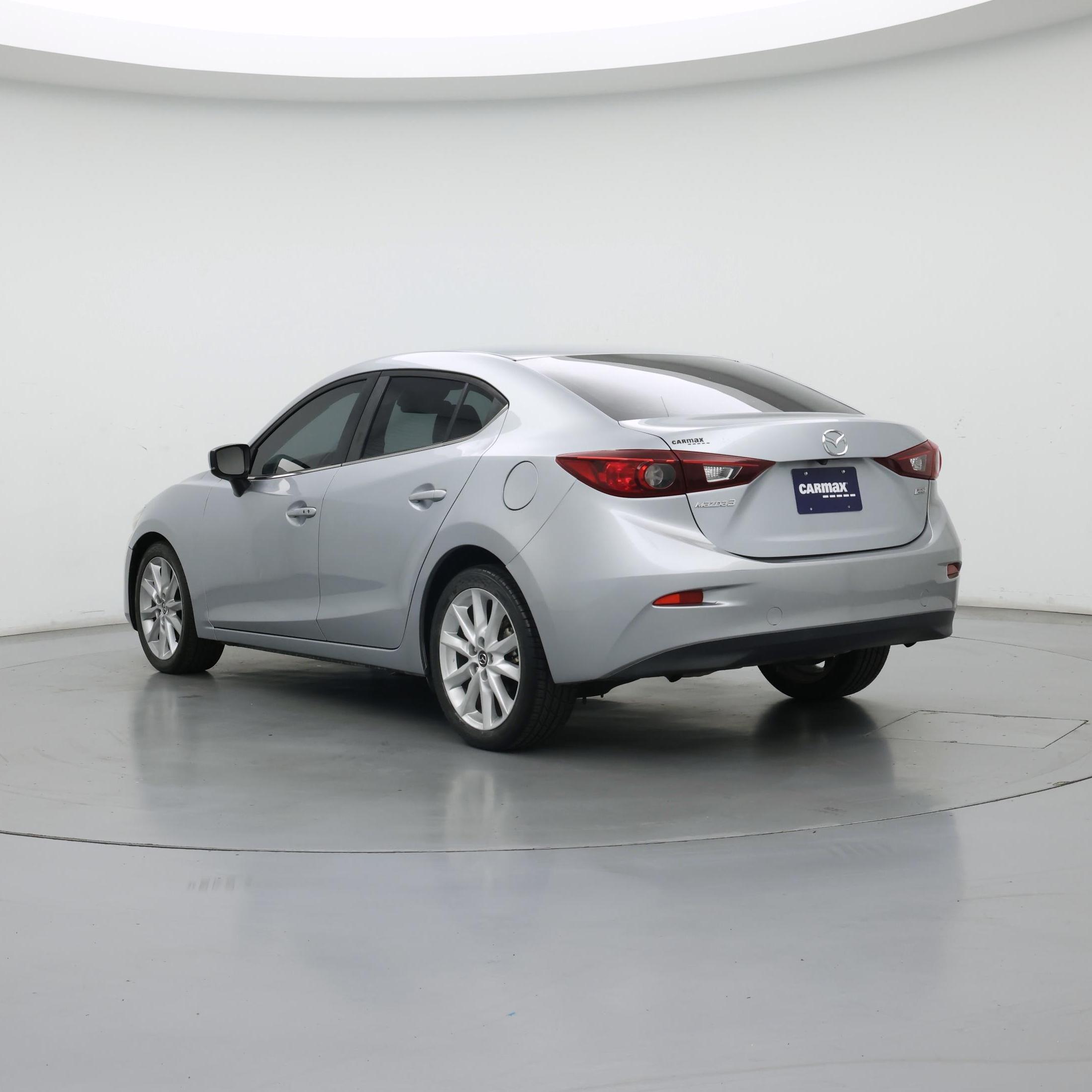 Thumbnail: 2017 Mazda Mazda3 - 2