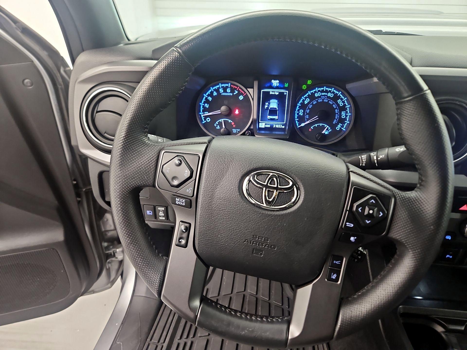 Thumbnail: 2023 Toyota Tacoma - 10