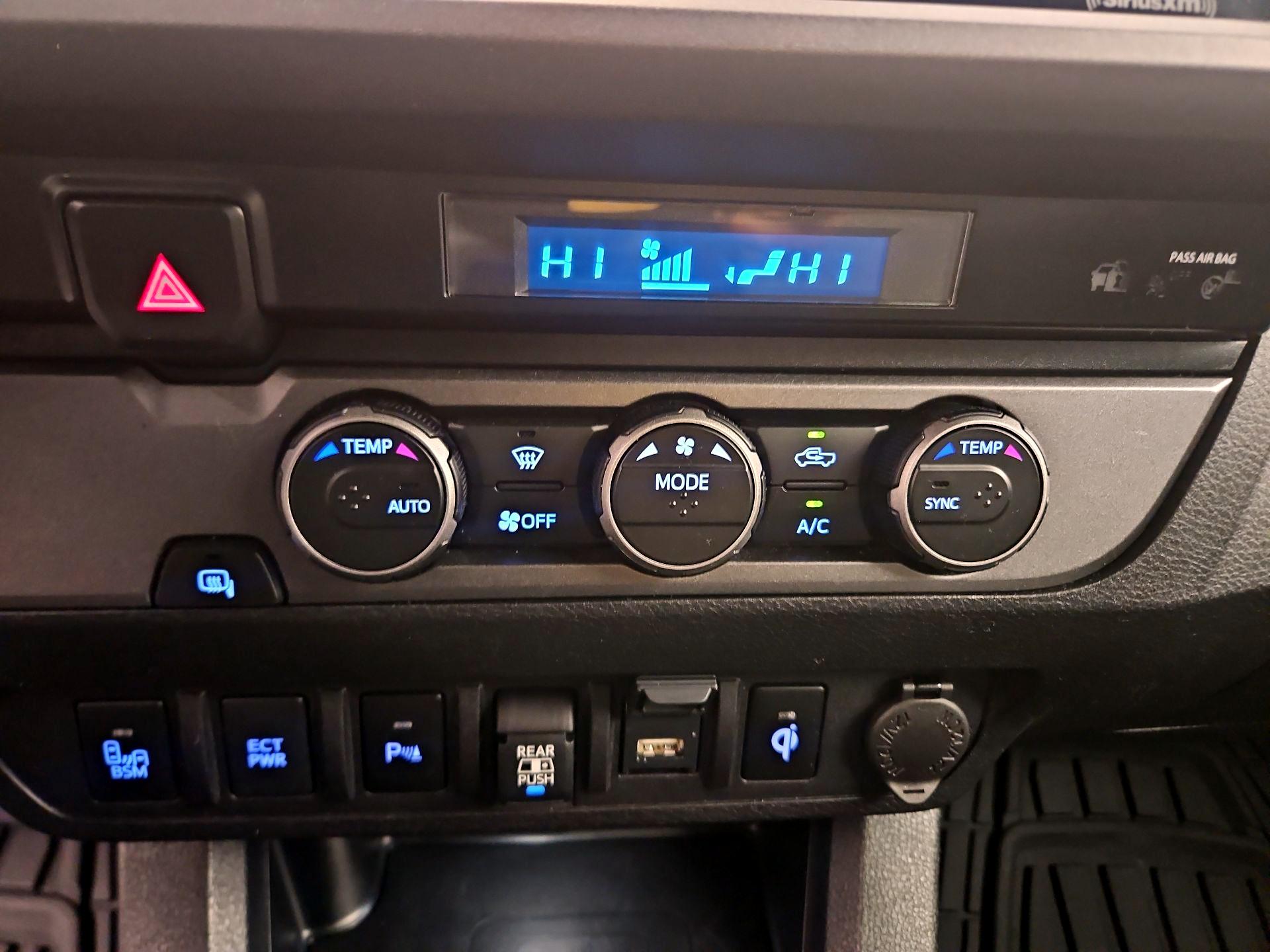 Thumbnail: 2023 Toyota Tacoma - 16