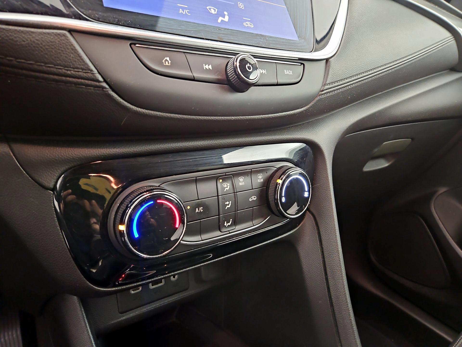 Thumbnail: 2021 Buick Encore GX - 14