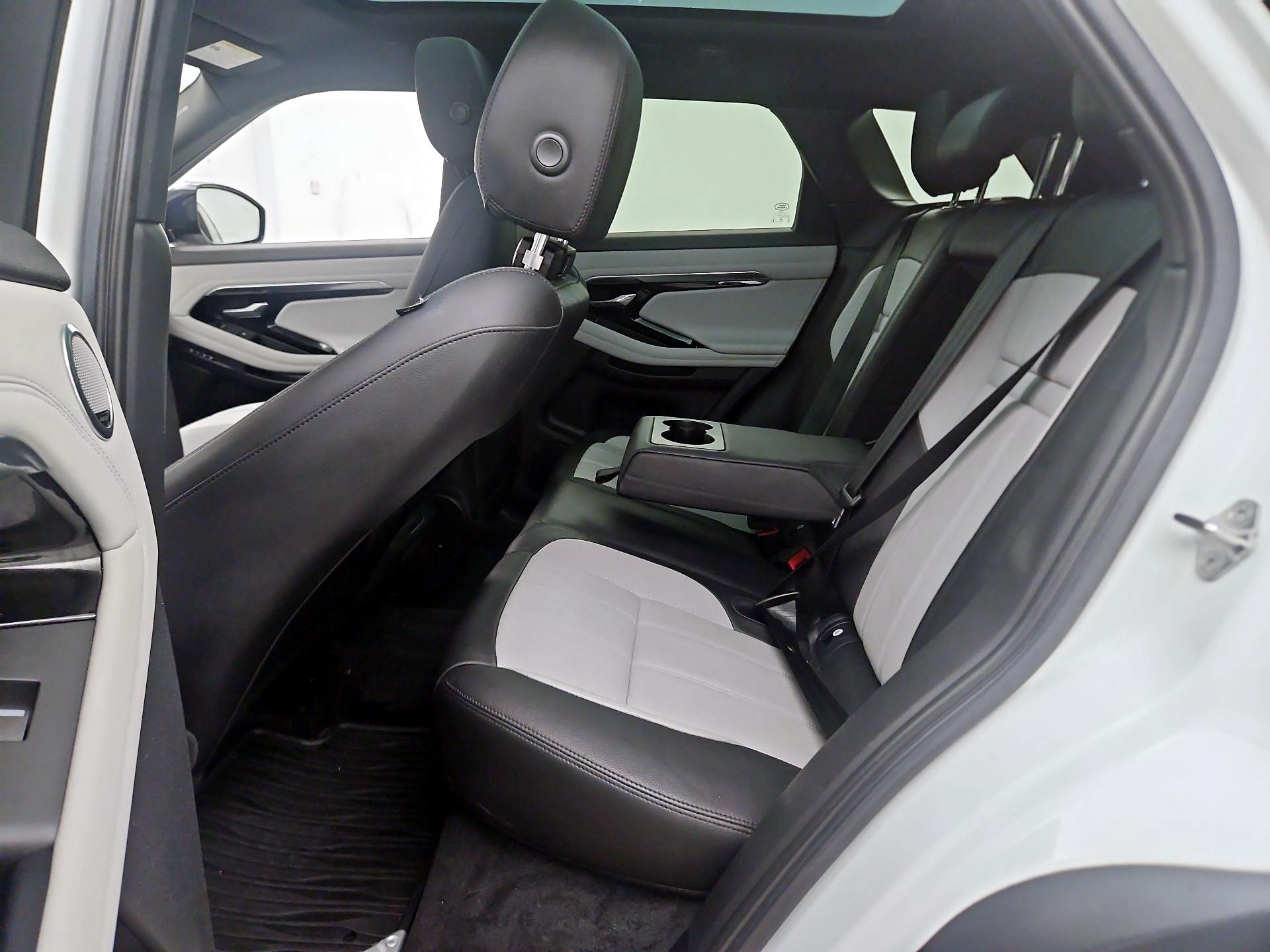 Thumbnail: 2020 Land Rover Range Rover Evoque - 18