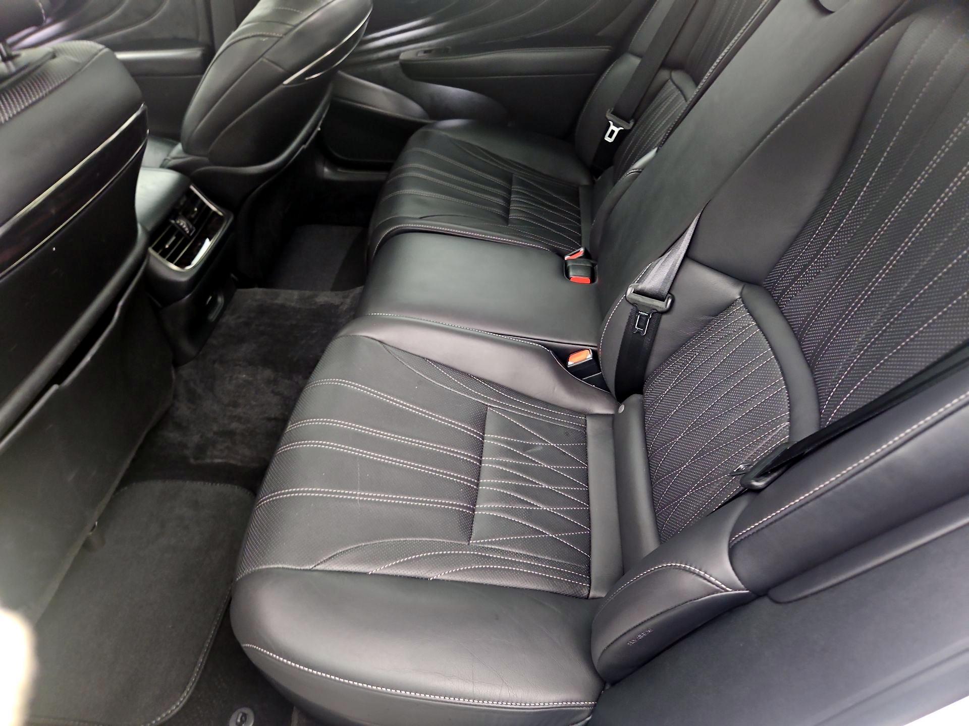 Thumbnail: 2018 Lexus LS - 19