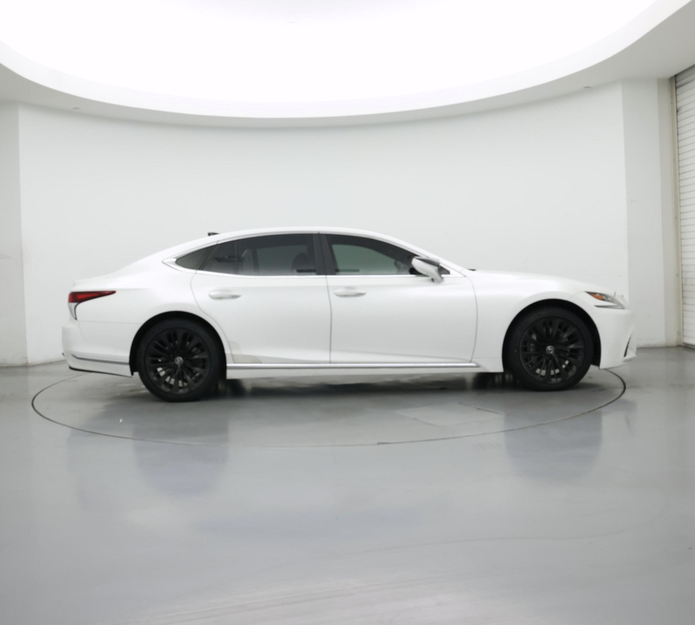 Thumbnail: 2018 Lexus LS - 7