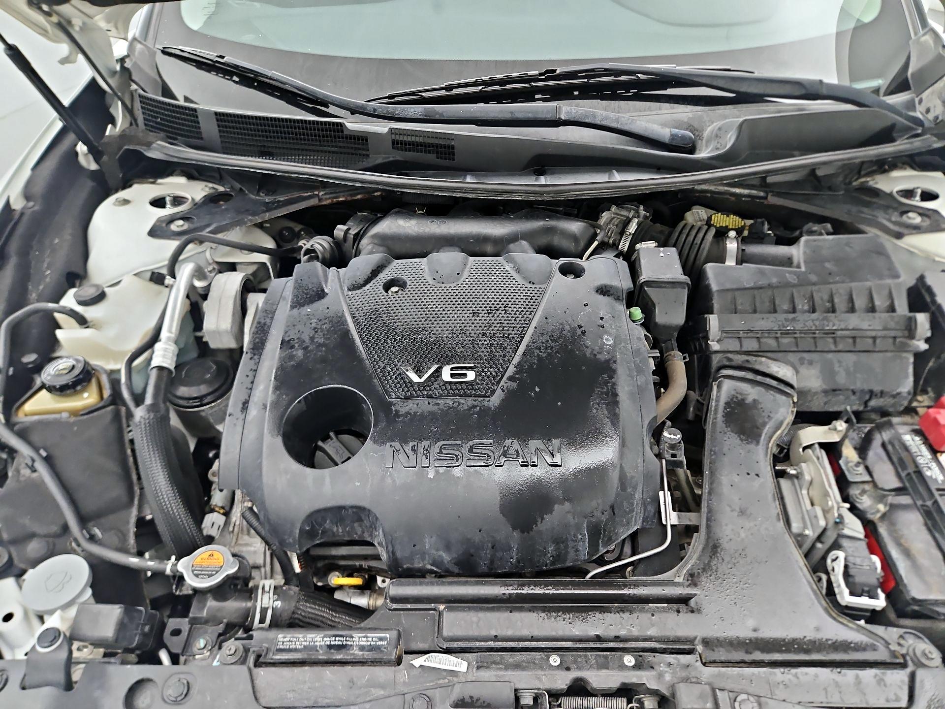 Thumbnail: 2017 Nissan Maxima - 18